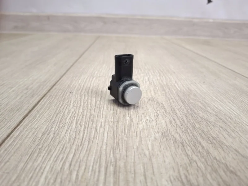 Датчик парктроника Audi Q7 2006-2015 4L