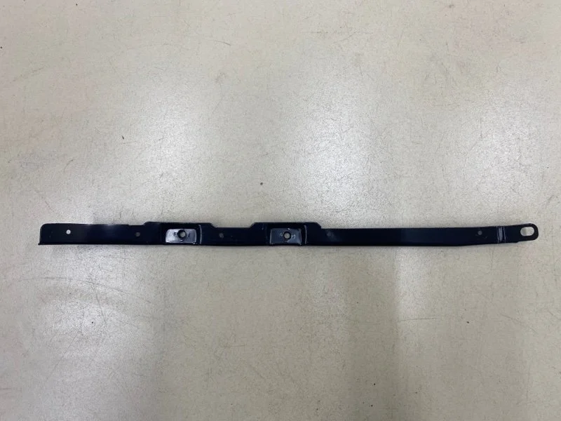 Кронштейн бампера задний правый Hyundai Elantra 4