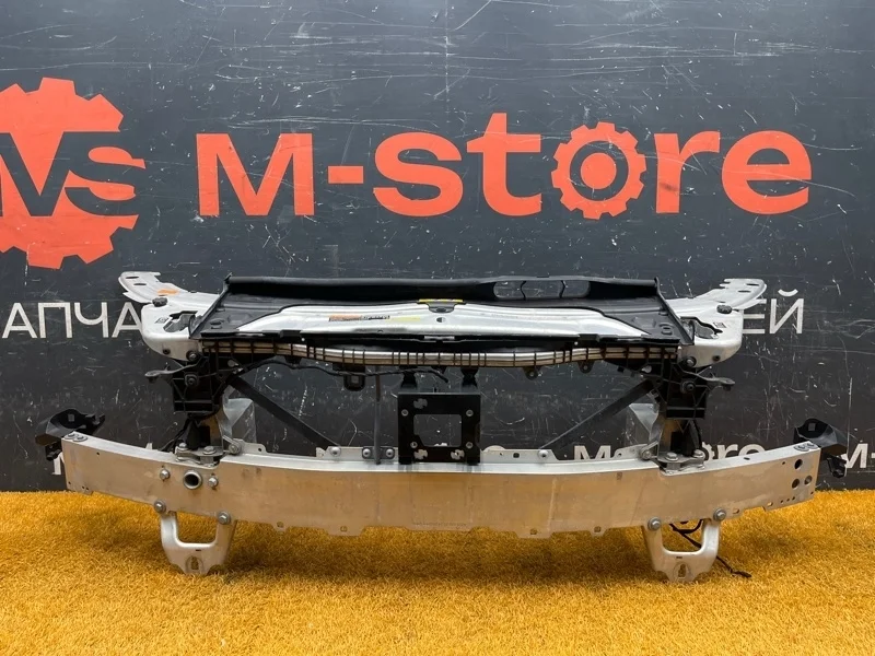 Рамка радиатора Mercedes-Benz C-Class 2014 A2056203201 W205 274.920