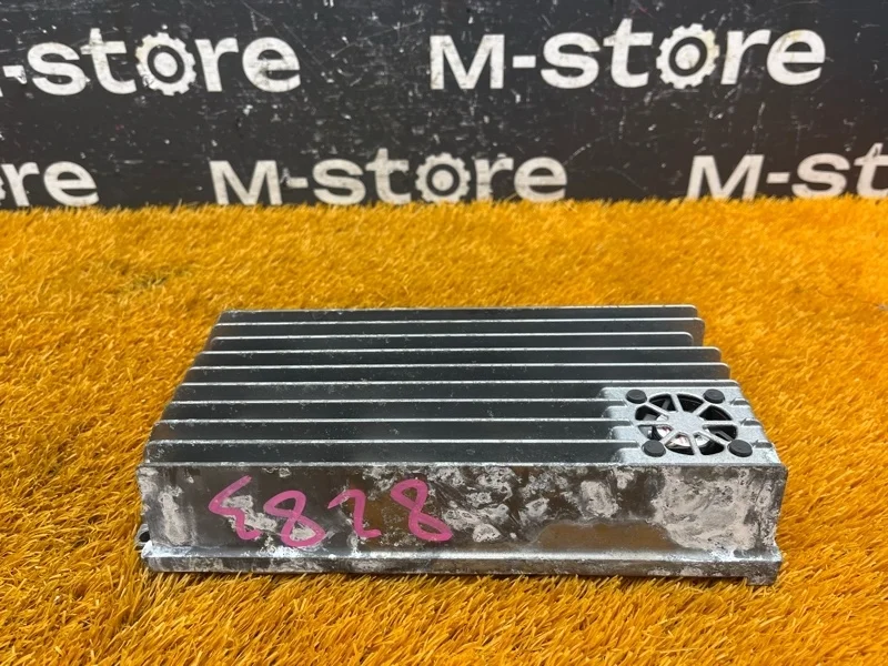 Усилитель звука Audi A5 2010 8T0035223T 8T CDNC