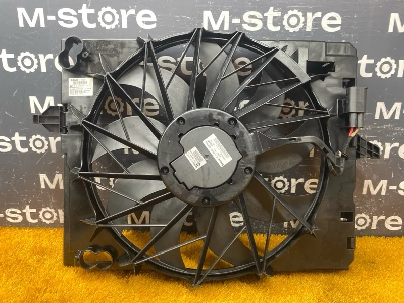Вентилятор радиатора Bmw 6-Series 2007 17427534911 E63 N62B48B