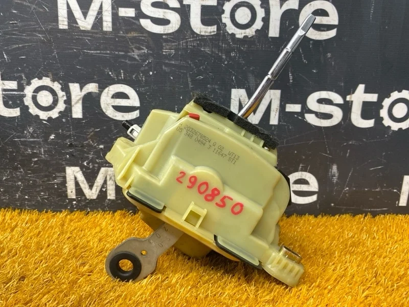 Селектор акпп Mercedes-Benz C-Class 2006 A2032678524 W203 271.940