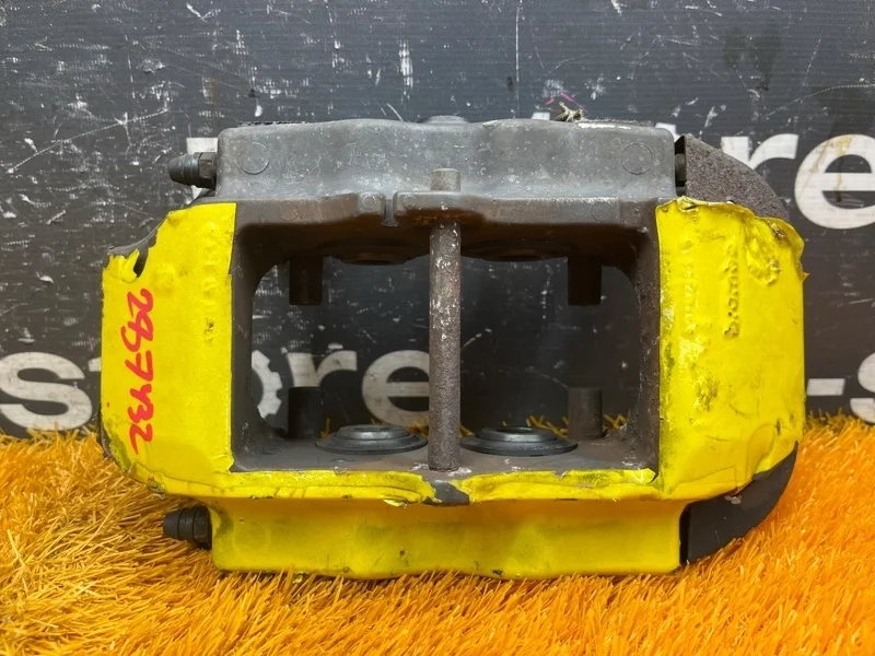 Суппорт Audi Q7 2011 7L6615424L 4L CJTC, задний правый