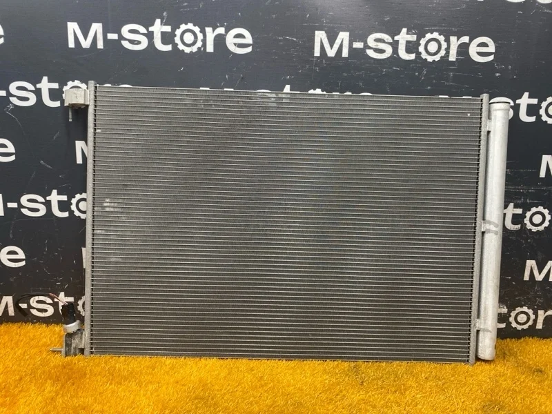 Радиатор кондиционера Mercedes-Benz C-Class 2014 A0995000454 W205 274.920
