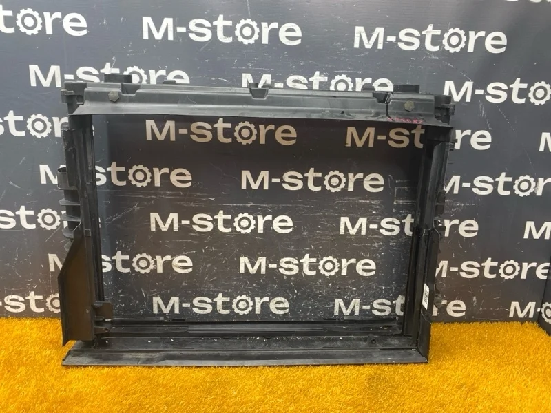 Рамка радиатора Bmw 5-Series 2005 7548346 E60 N52B25A