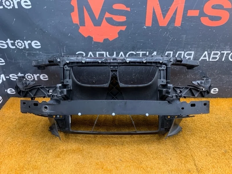 Рамка радиатора Bmw 1-Series 2005 51647193192 E87 N45B16A