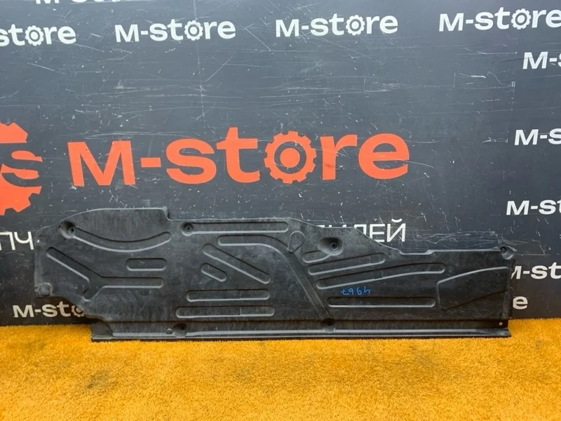 Защита днища кузова Mercedes-Benz C-Class 2006 A2036191138 W203 271.940, левая