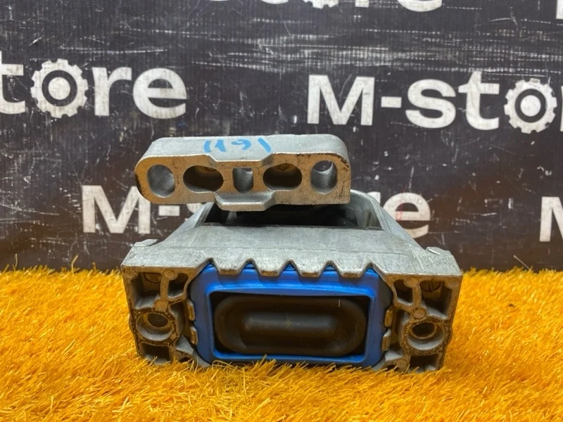 Подушка двигателя Volkswagen Passat 2011 1K0199262CG B7 CAXA, правая