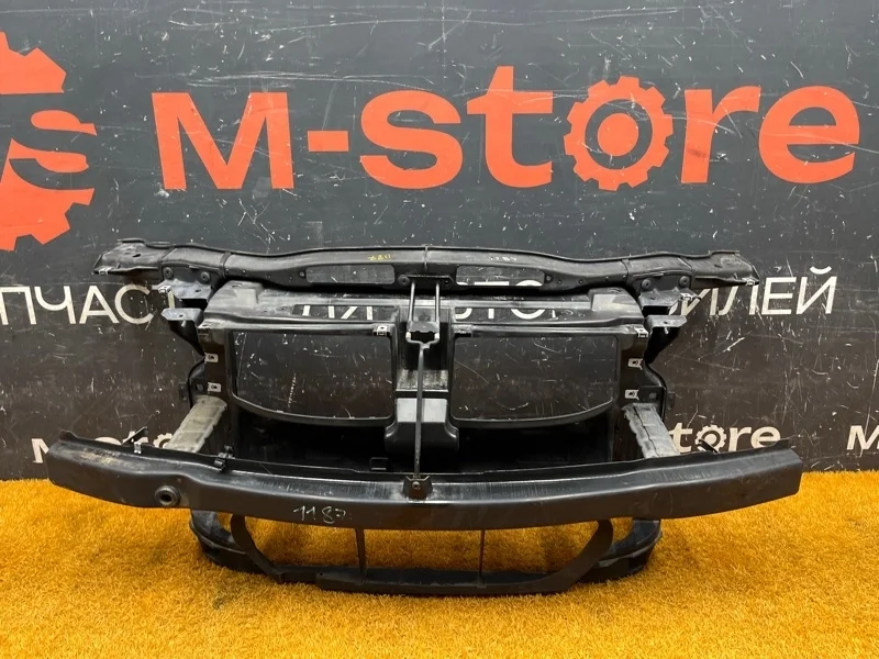 Рамка радиатора Bmw 3-Series 2006 51647058594 E90 N52B25A