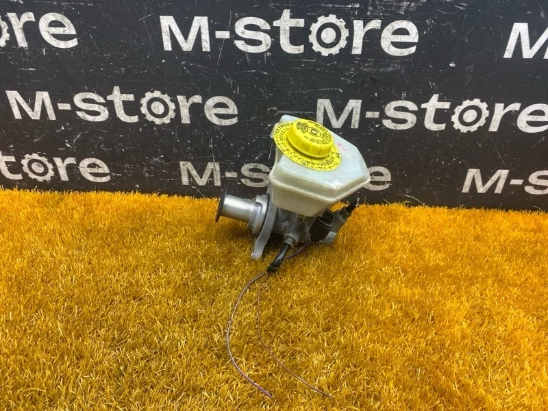 Главный тормозной цилиндр Volkswagen Touareg 2011 7P0611303A 7P CGRA