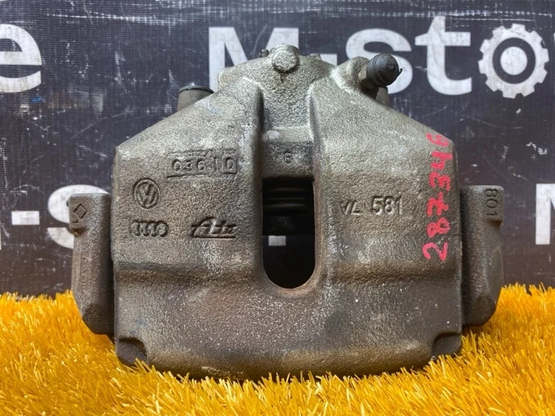 Суппорт Audi A3 2010 1K0615123E 8P CAXC, передний левый