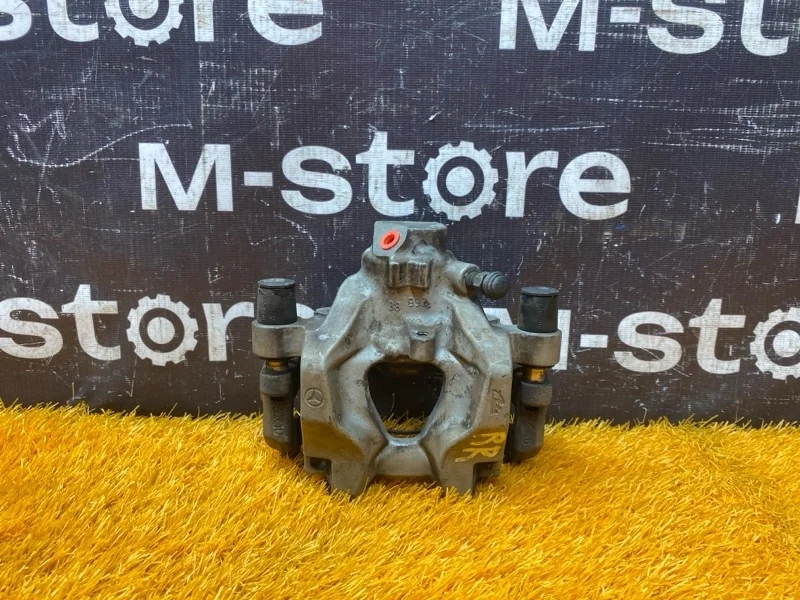 Суппорт Mercedes-Benz C-Class 2010 A2044231681 W204 271.860, задний правый