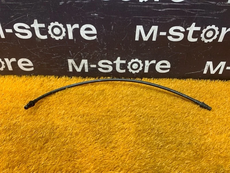 Патрубок расширительного бачка Mercedes-Benz E-Class 2004 A2115010625 W211 112.913