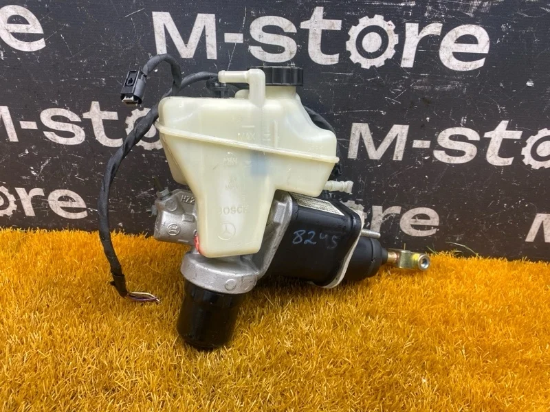 Главный тормозной цилиндр Mercedes-Benz E-Class 2006 A2114300302 W211 272.943