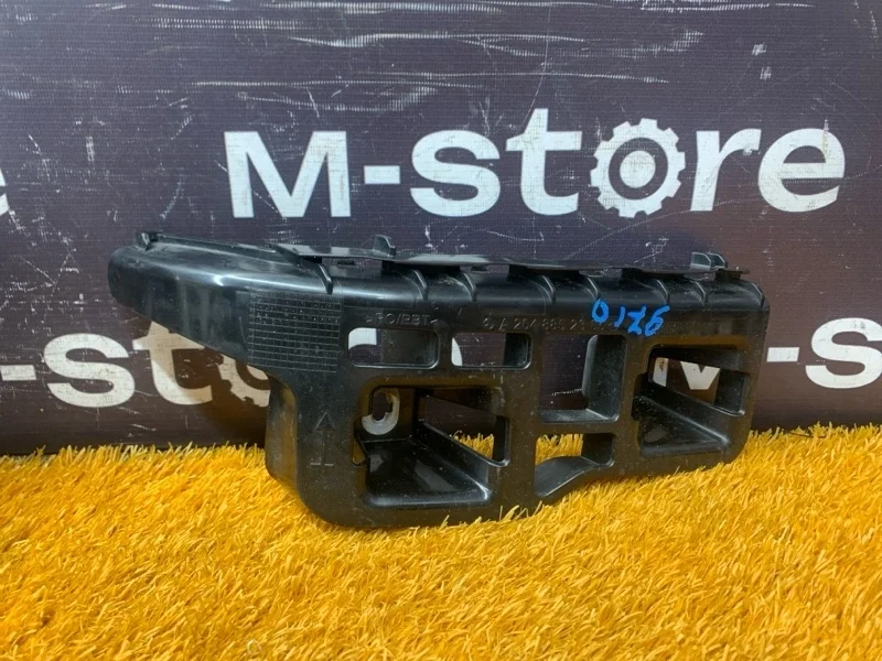 Крепление бампера Mercedes-Benz Glk-Class 2010 A2048852365 X204 272.948, заднее левое