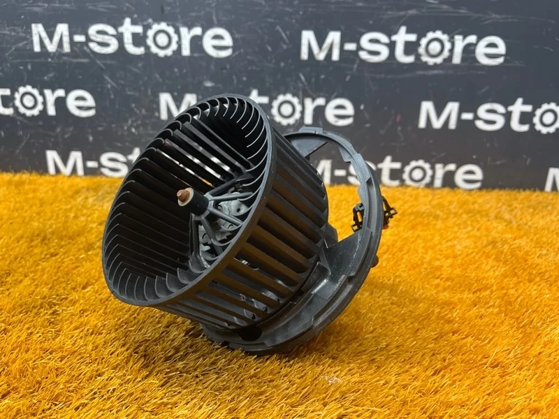 Мотор печки Volkswagen Passat 1K2820015H B7