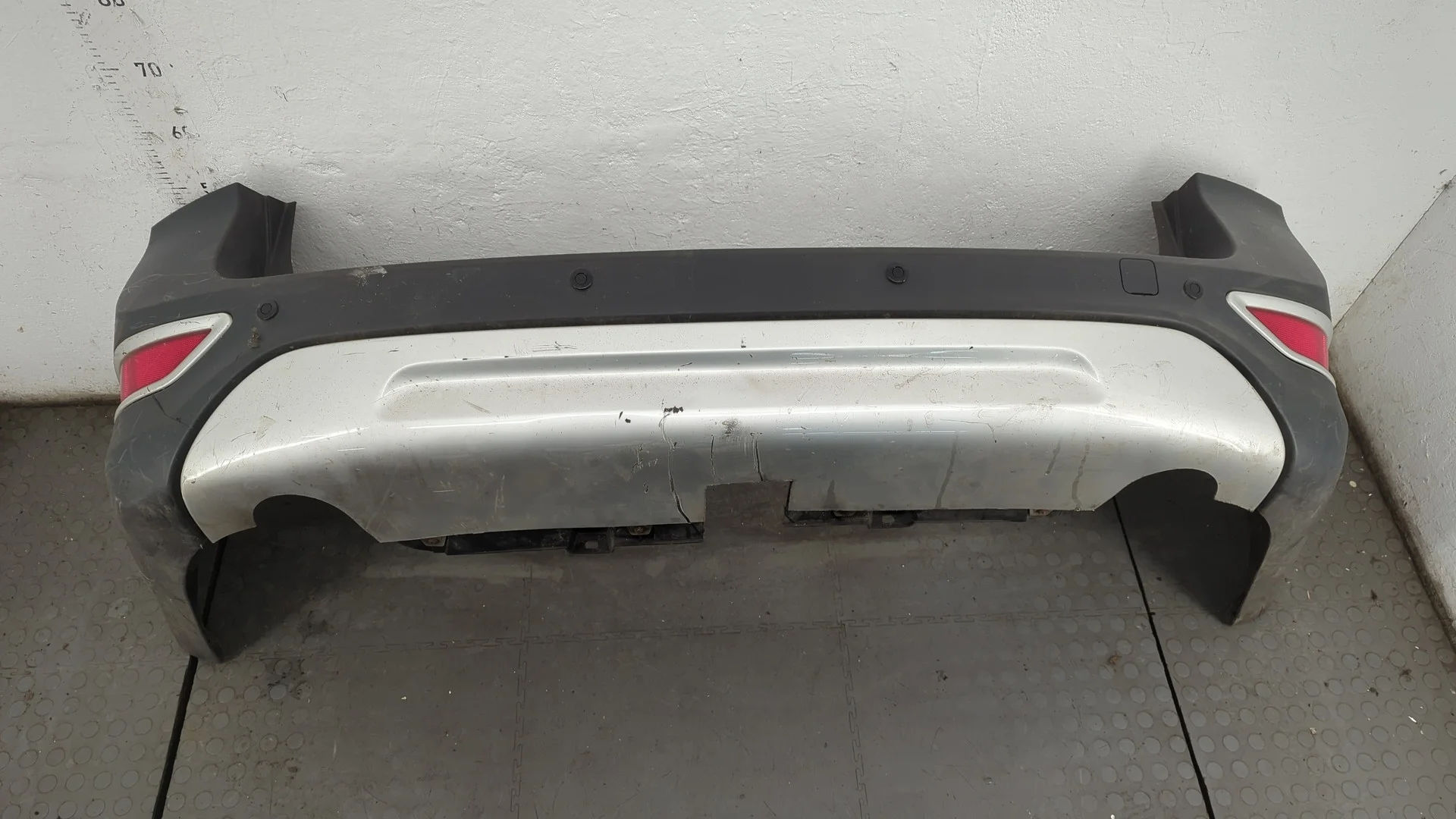 Бампер Volvo XC70 2007-2016 КПП 6-ст.мех 4х4 (МКПП) D5244T4 Дизель 2.4 л Турбо