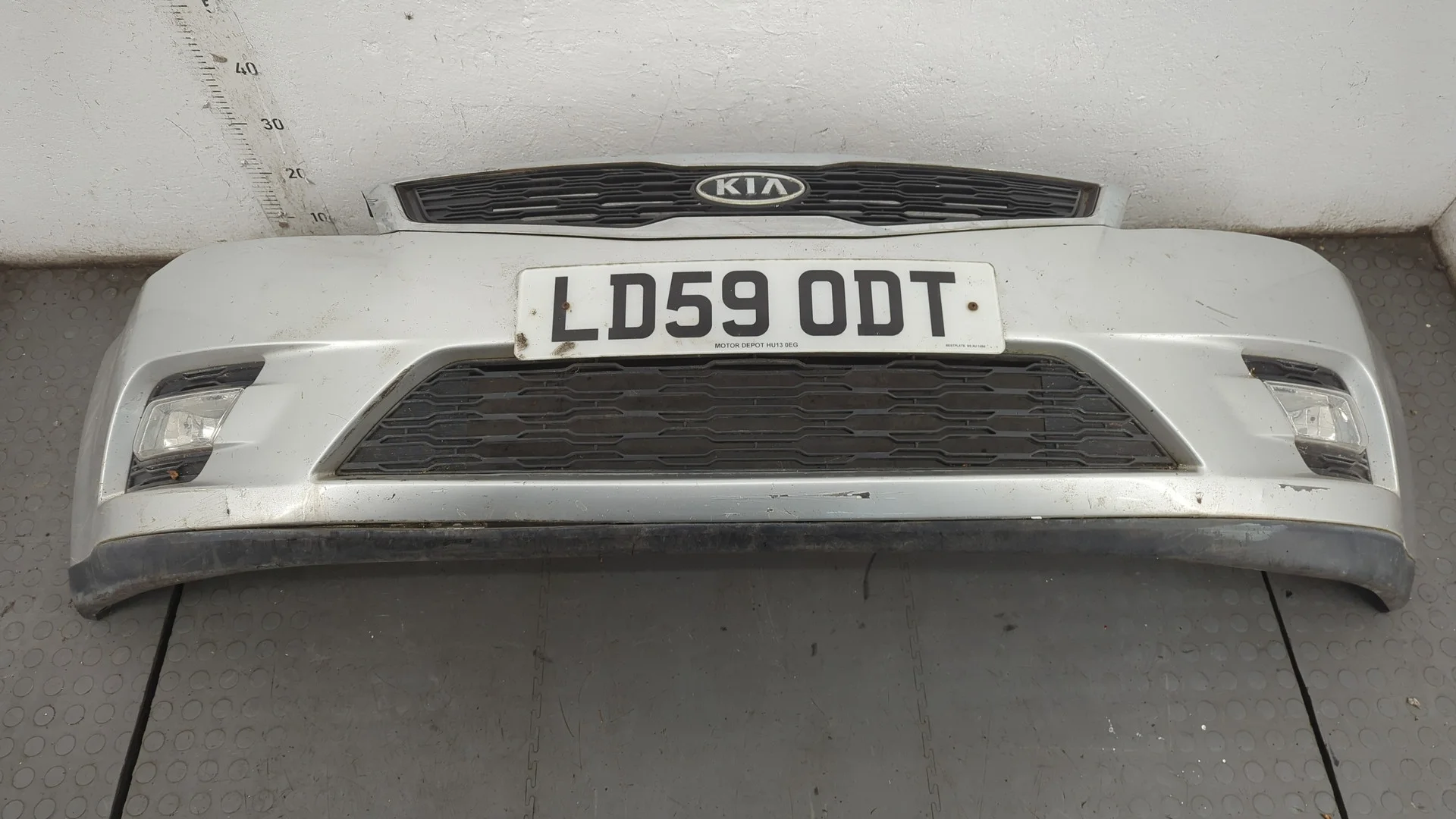 Бампер Kia Ceed 2007-2012 КПП 5-ст.мех.(МКПП) G4FC Бензин 1.6 л Инжектор