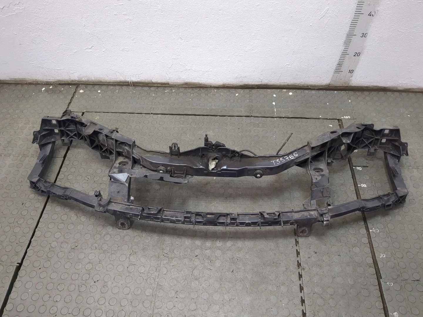 Рамка передняя (телевизор) Ford Focus 2 2008-2011 КПП 5-ст.мех.(МКПП) KKDA, KKDB Дизель 1.8 л TDCI