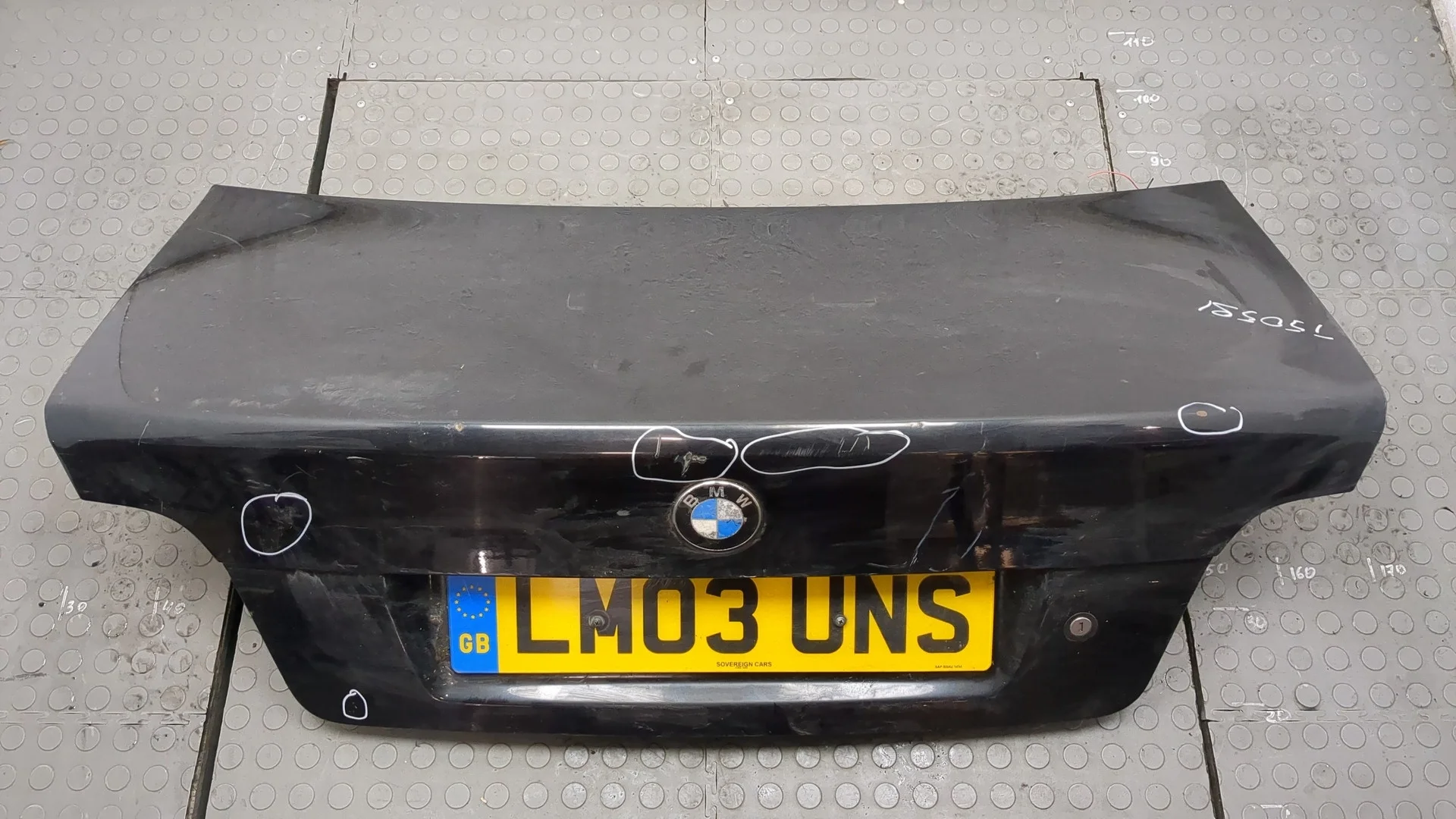 Крышка (дверь) багажника BMW 5 E39 1995-2003 КПП автомат (АКПП) 226S1 / M54B22 Бензин 2.2 л Инжектор