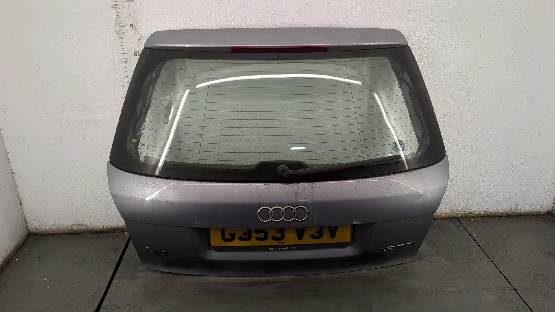 Крышка (дверь) багажника Audi A4 (B6) 2000-2006 КПП вариатор AVF Дизель 1.9 л TDI