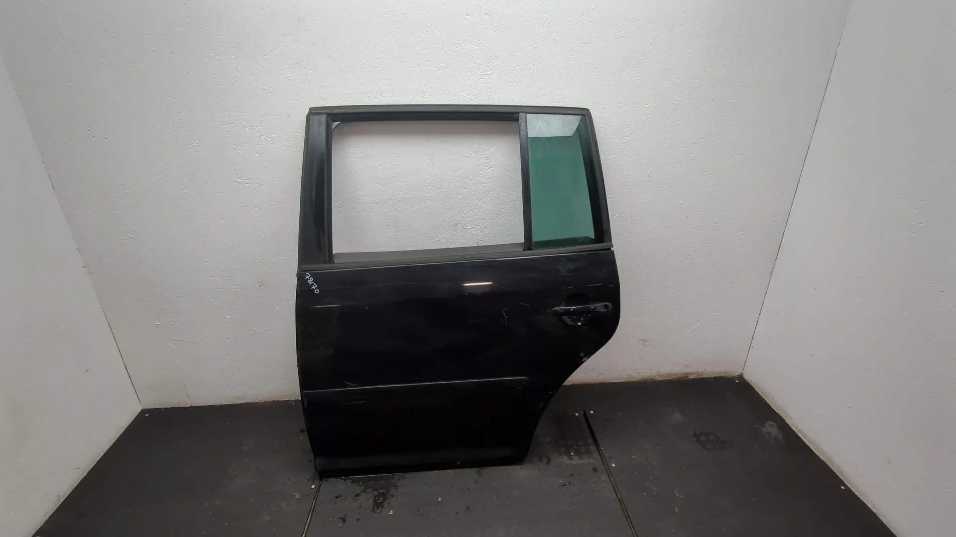 Дверь боковая (легковая) Volkswagen Touran 2003-2006 КПП 6-ст.мех.(МКПП) BKD Дизель 2 л TDI