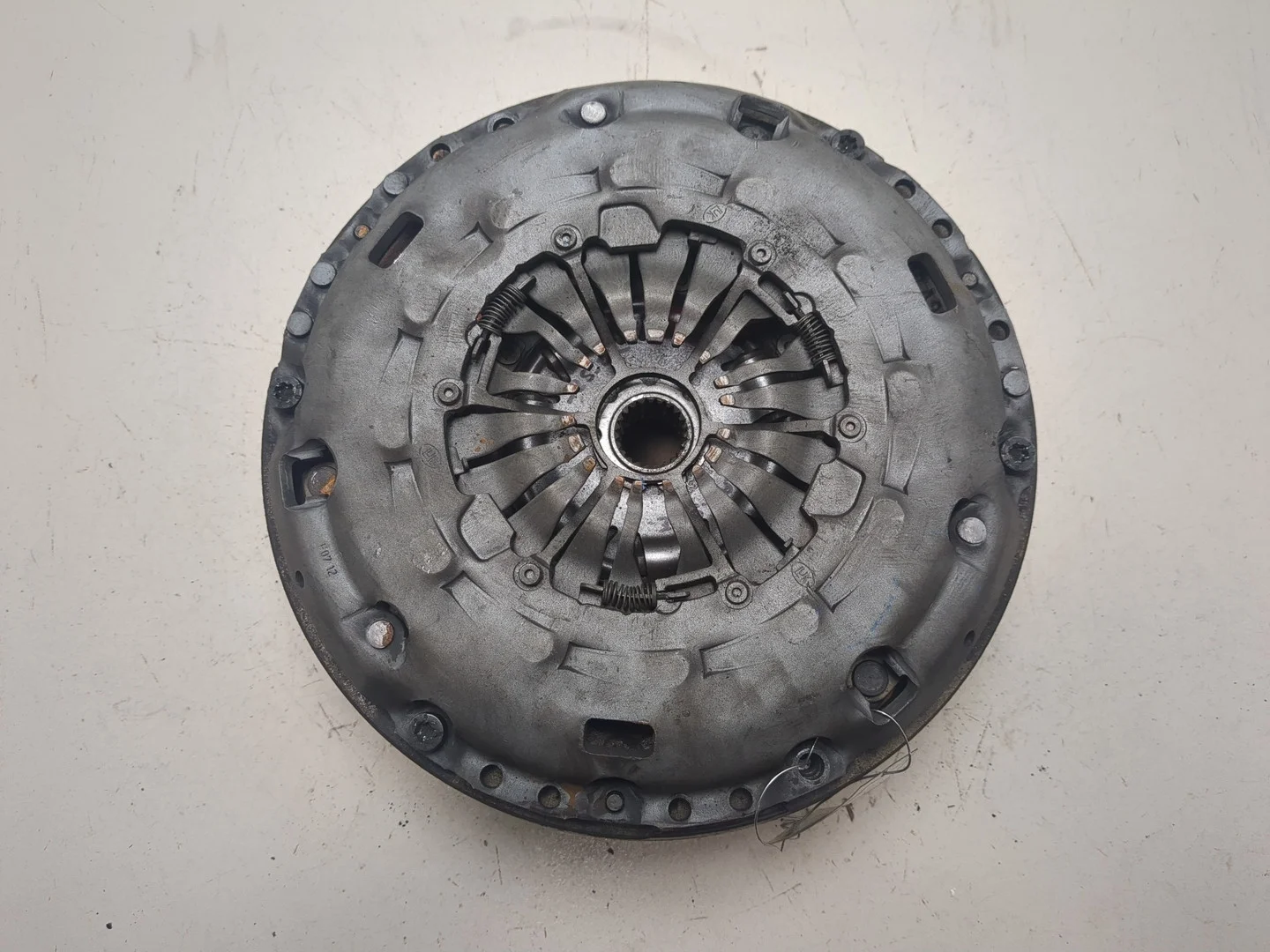 Маховик Ford Focus 3 2011-2015 КПП 6-ст.мех.(МКПП) UFDB Дизель 2 л TDCI