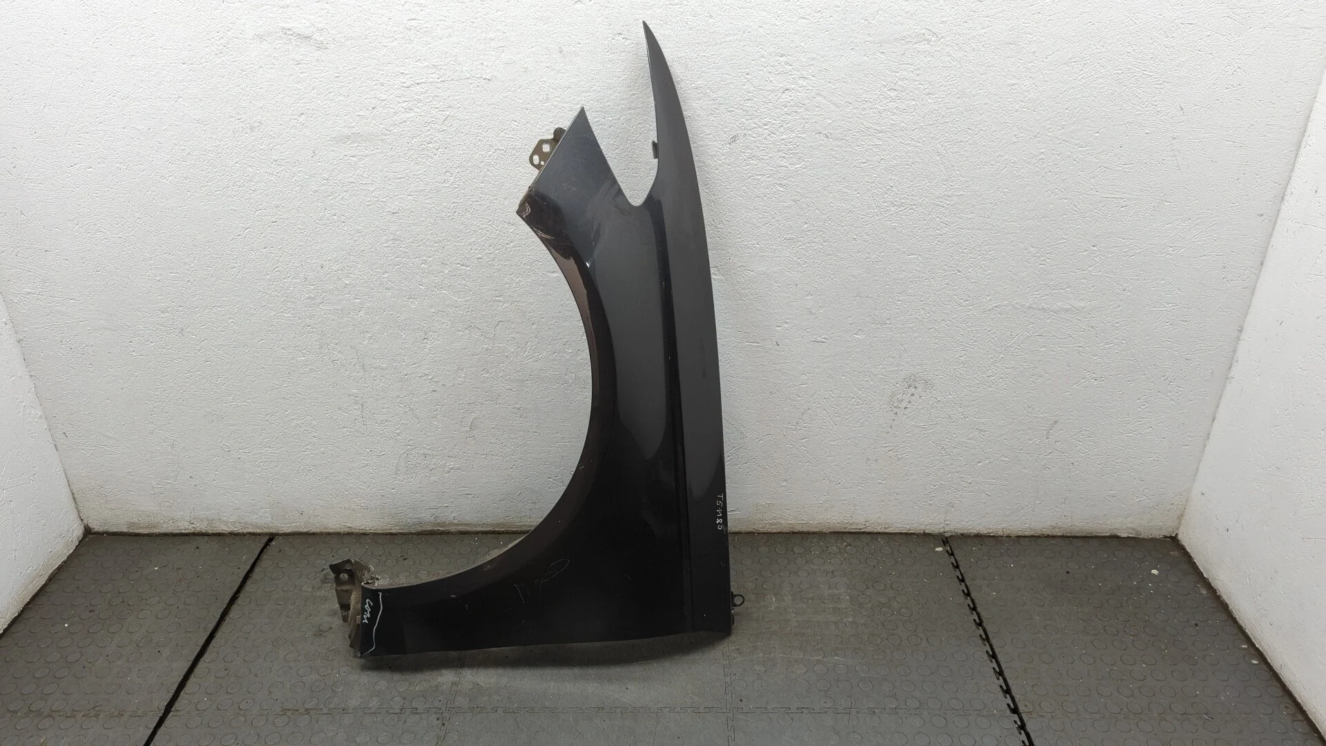 Крыло Ford Mondeo 5 2015-2019 КПП 6-ст.мех.(МКПП) T7CB, T7CC, T7CD, T7CE, T7CF, T7CN Дизель 2 л TDCI