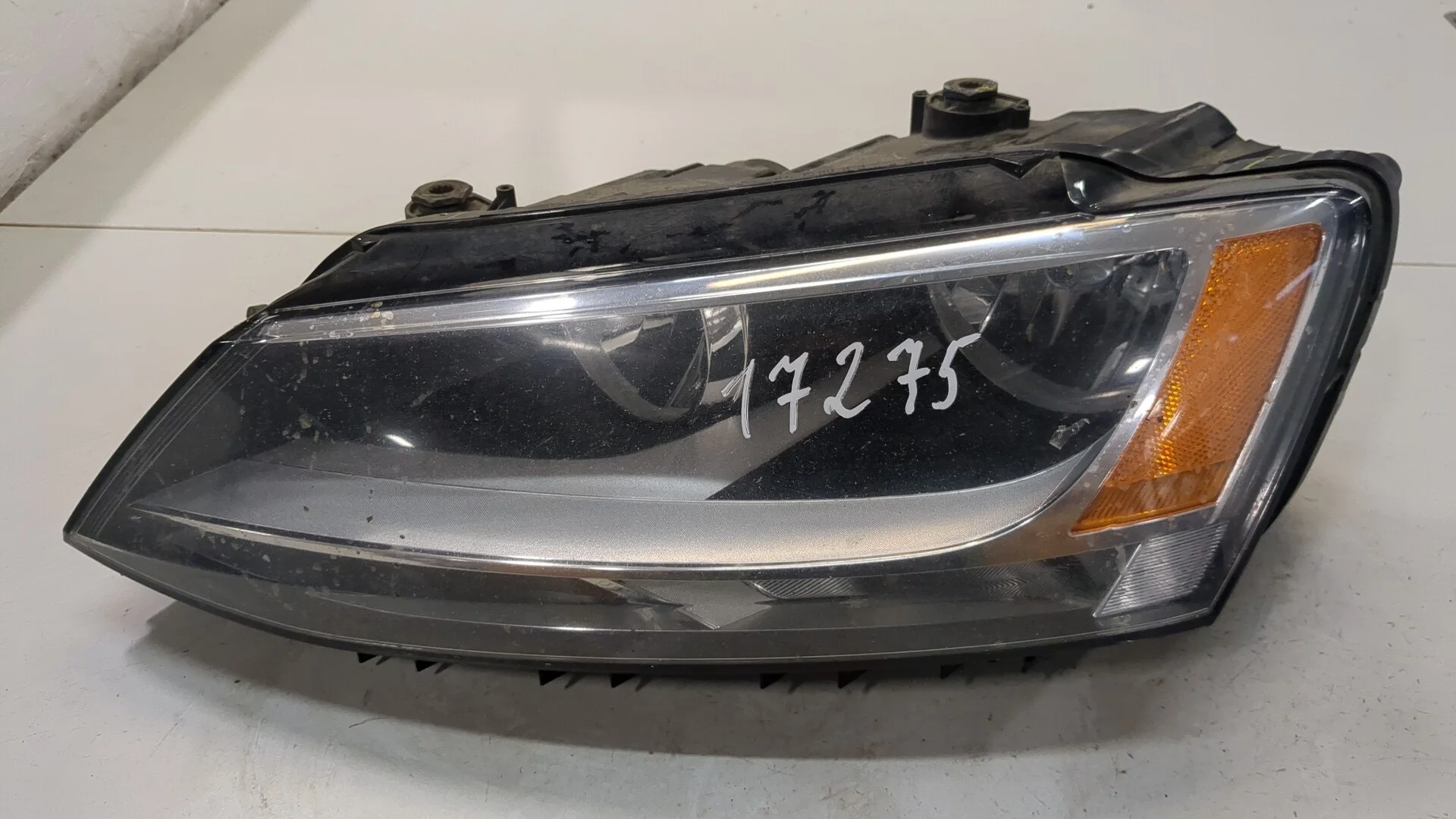 Фара (передняя) Volkswagen Jetta 6 2010-2018 КПП 5-ст.мех.(МКПП) CZTA Бензин 1.4 л TSI