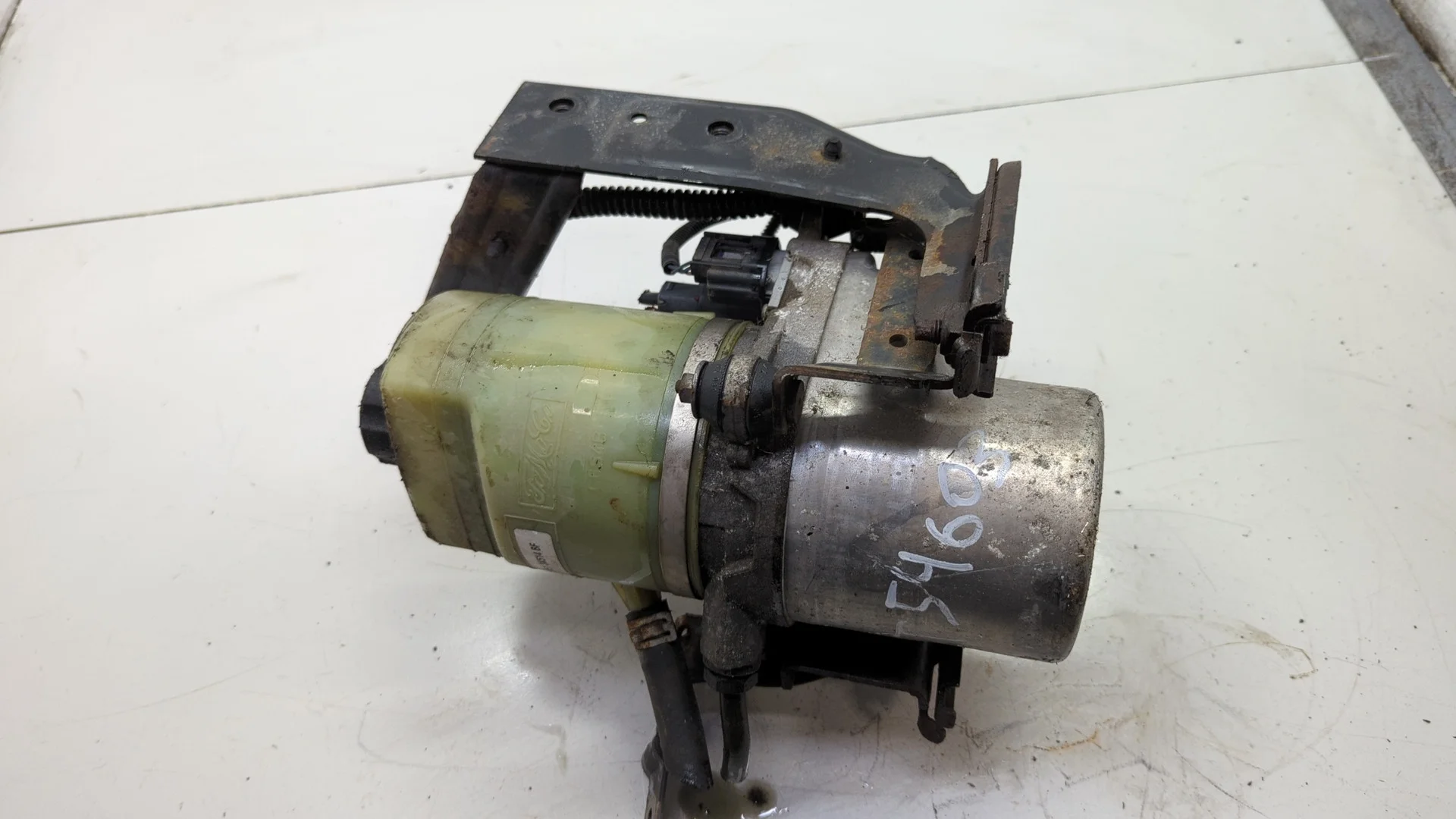 Насос электрический усилителя руля Ford Focus 2 2005-2008 КПП 5-ст.мех.(МКПП) KKDA, KKDB Дизель 1.8 л TDCI