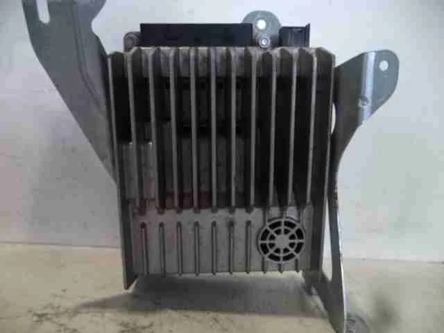 Блок усилителя музыки Mercedes C-klasse (W204) 2007 - 2011 бензин 3.0 Автомат