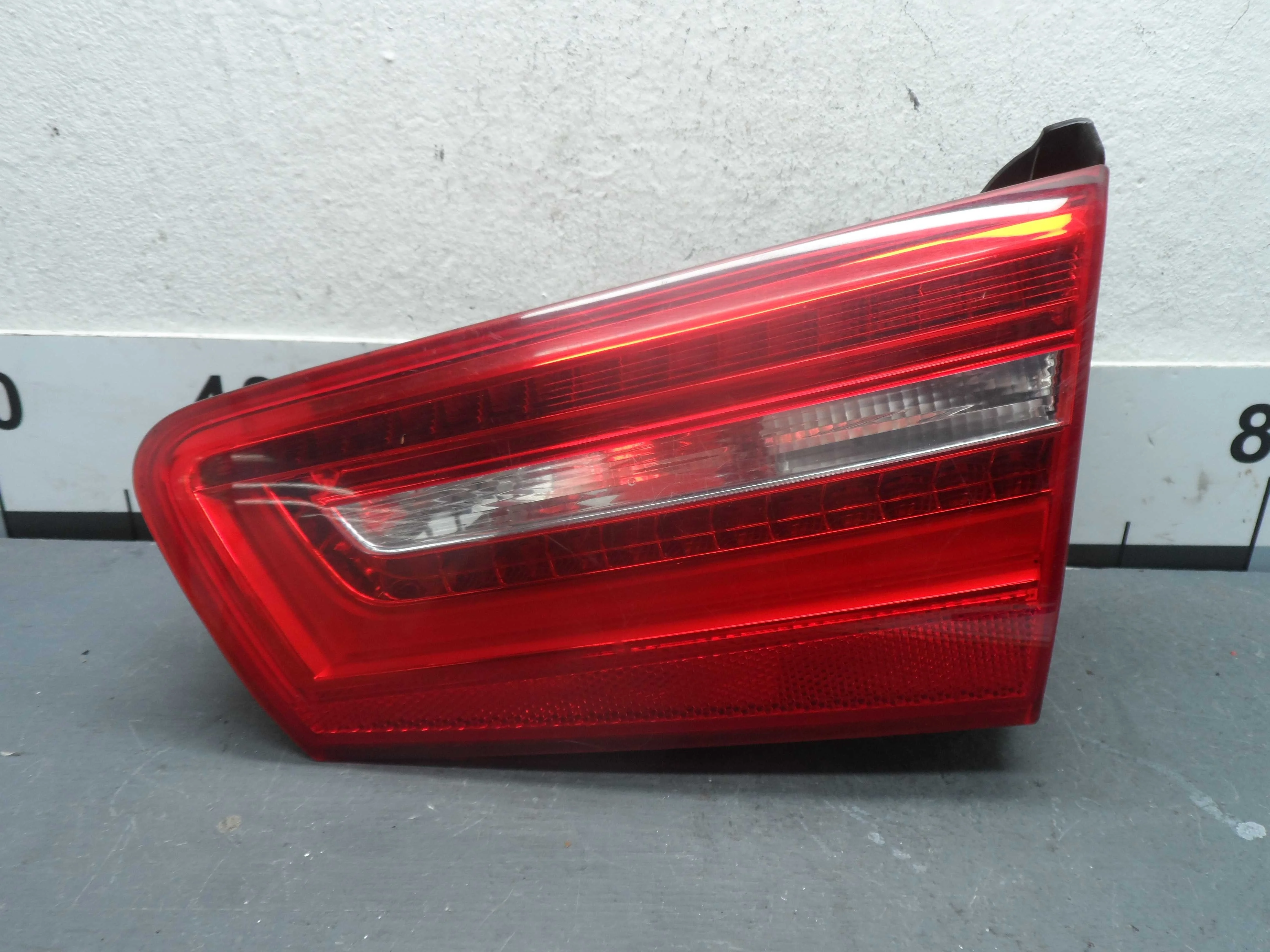 Фонарь крышки правый Audi A6 C7 (4G2) 2011 - 2014 бензин 3.0 Автомат