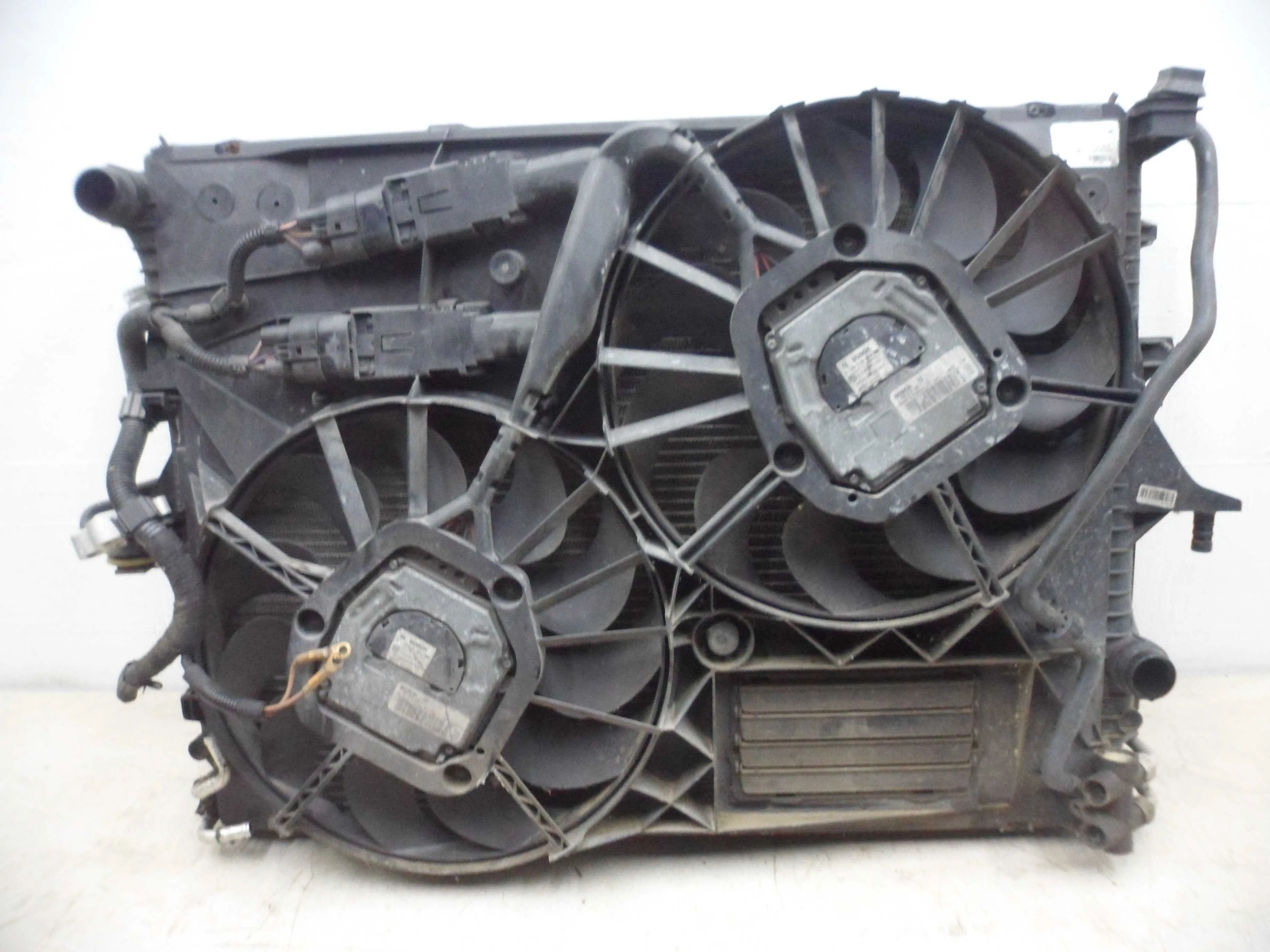 Кассета радиаторов Audi Q7 (4LB) 2005 - 2009 бензин 4.2 Автомат