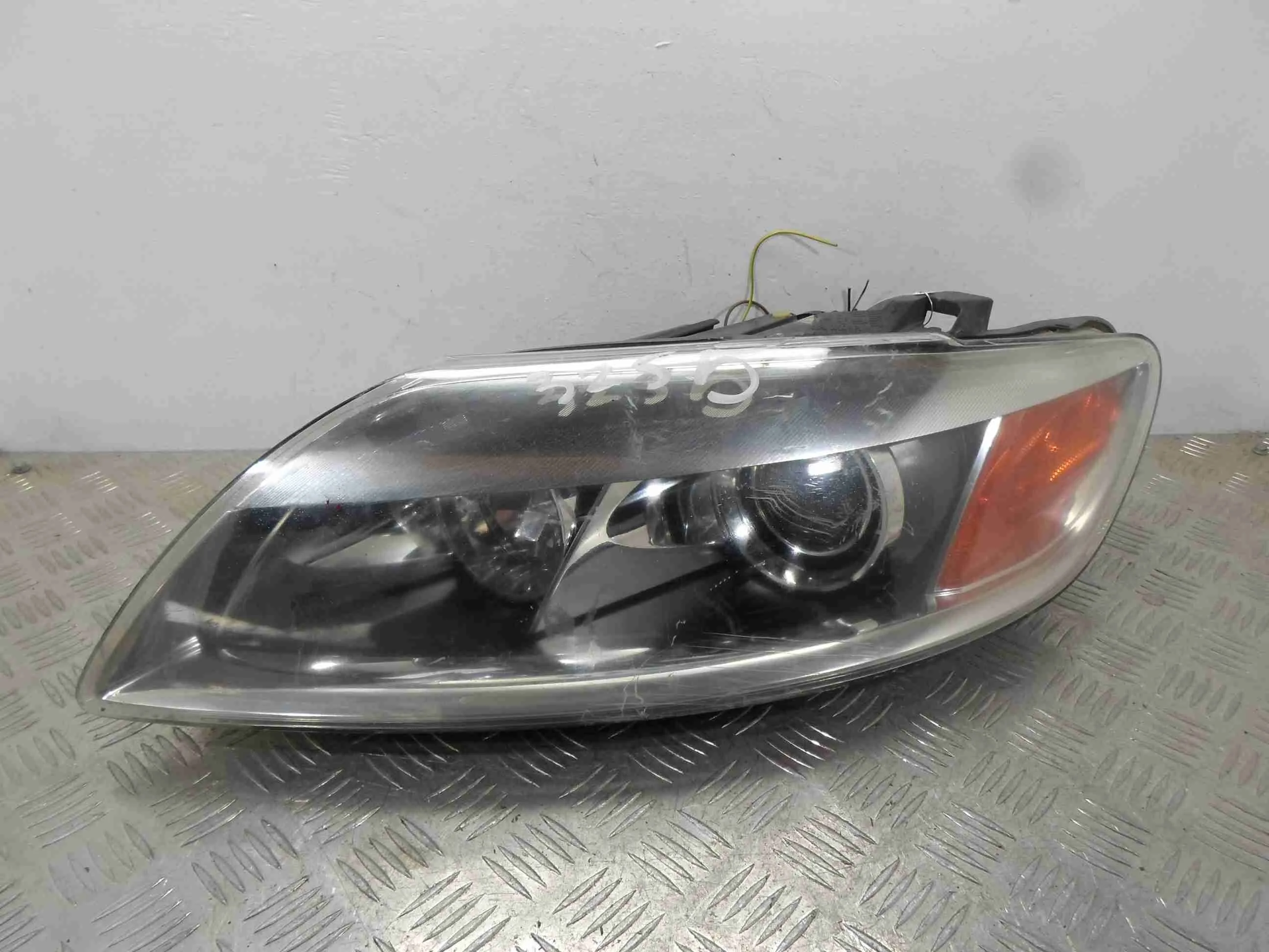 Фара левая Audi Q7 (4LB) 2005 - 2009 бензин 4.2 Автомат