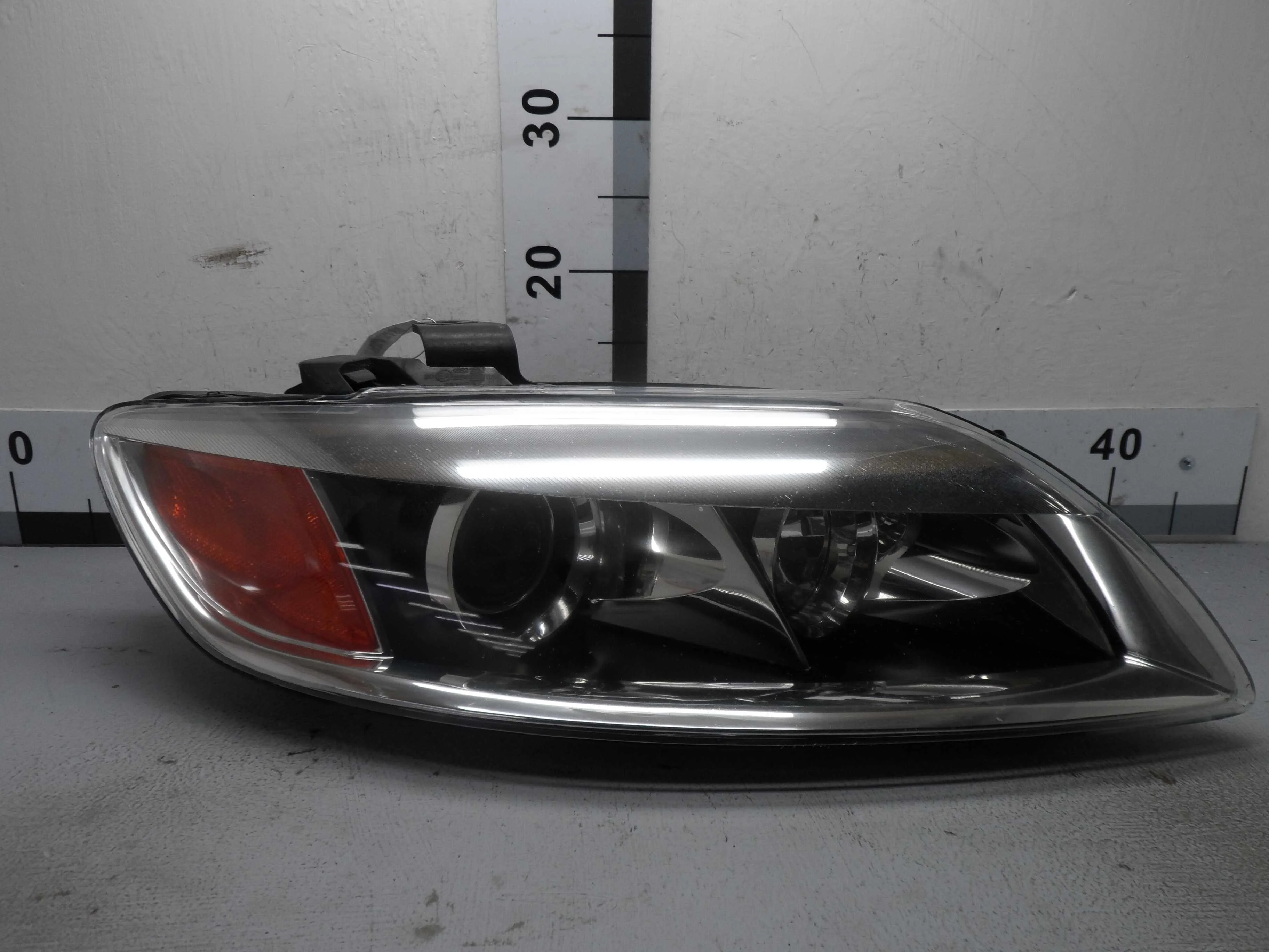 Фара правая Audi Q7 (4LB) 2005 - 2009 бензин 4.2 Автомат