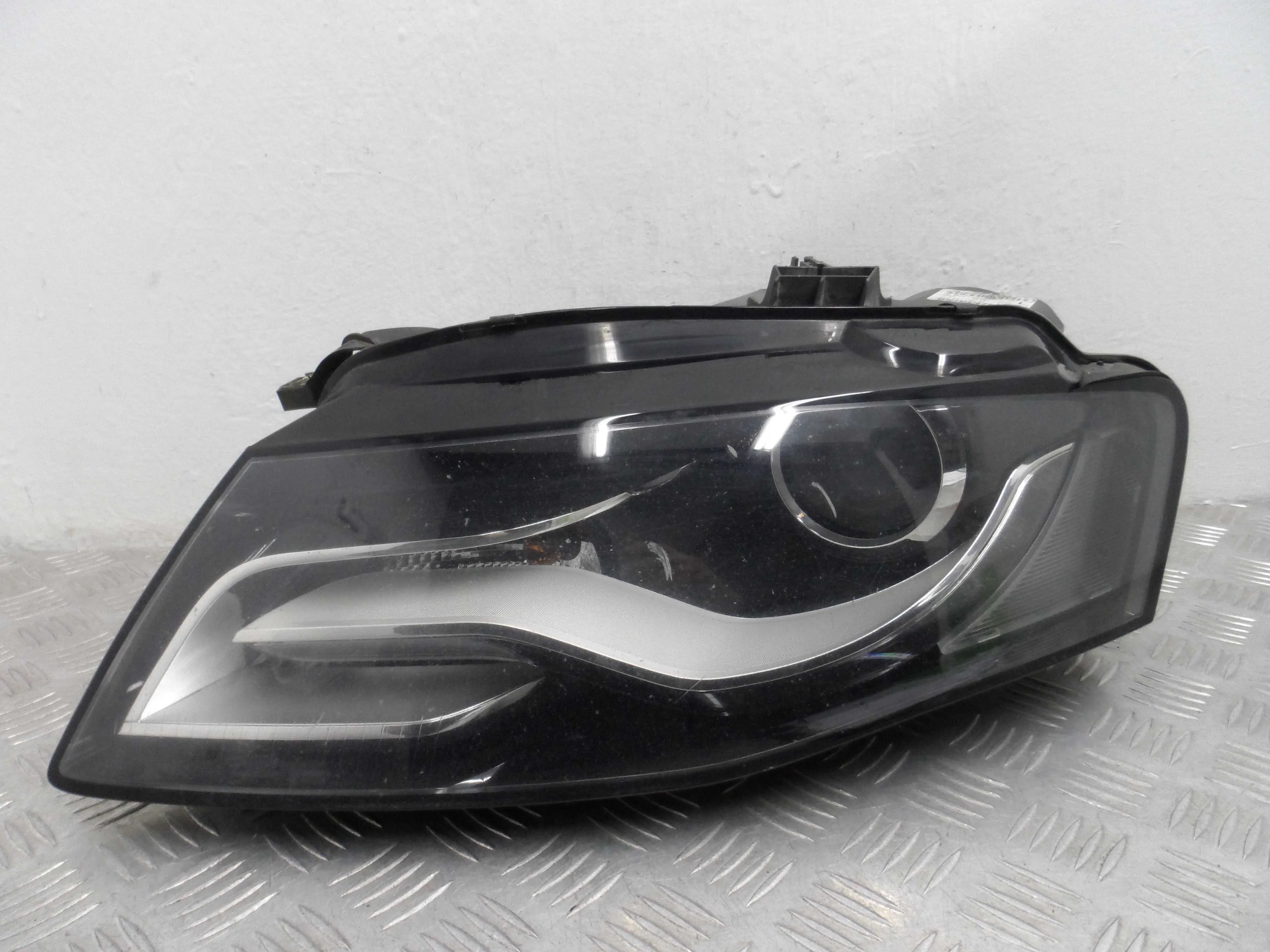 Фара левая Audi A4 B8 (8K2) 2007 - 2011 бензин 1.8 Автомат