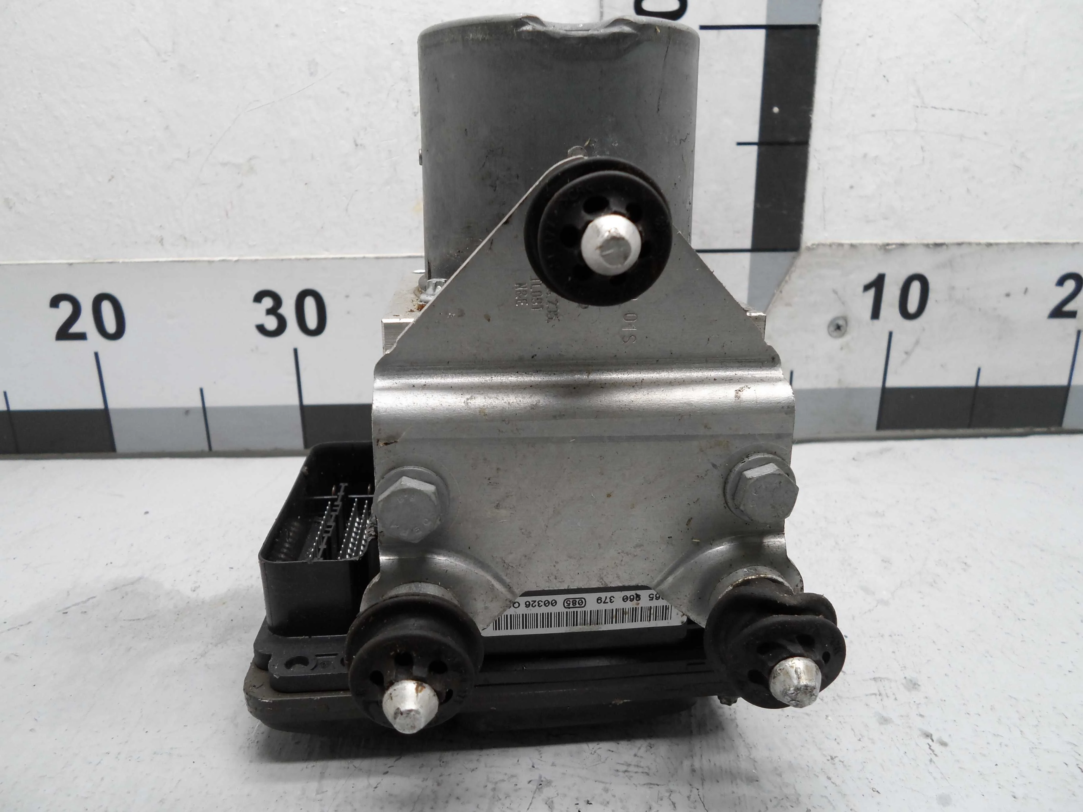 Блок ABS Audi A8 D4 (4H2) 2010 - 2014 бензин 4.2 Автомат