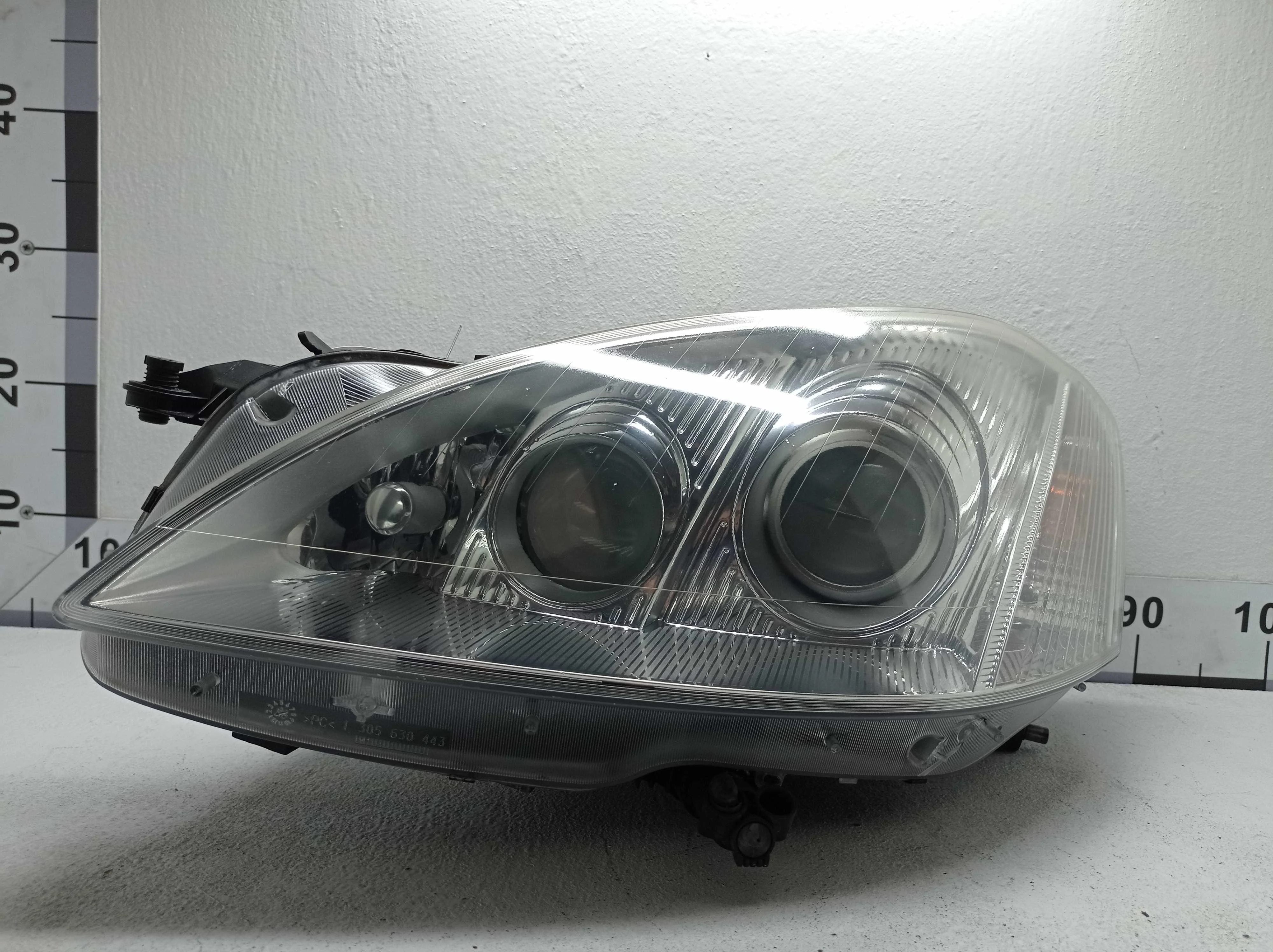 Фара левая Mercedes S-klasse (W221) 2005 - 2009 бензин 5.5 Автомат