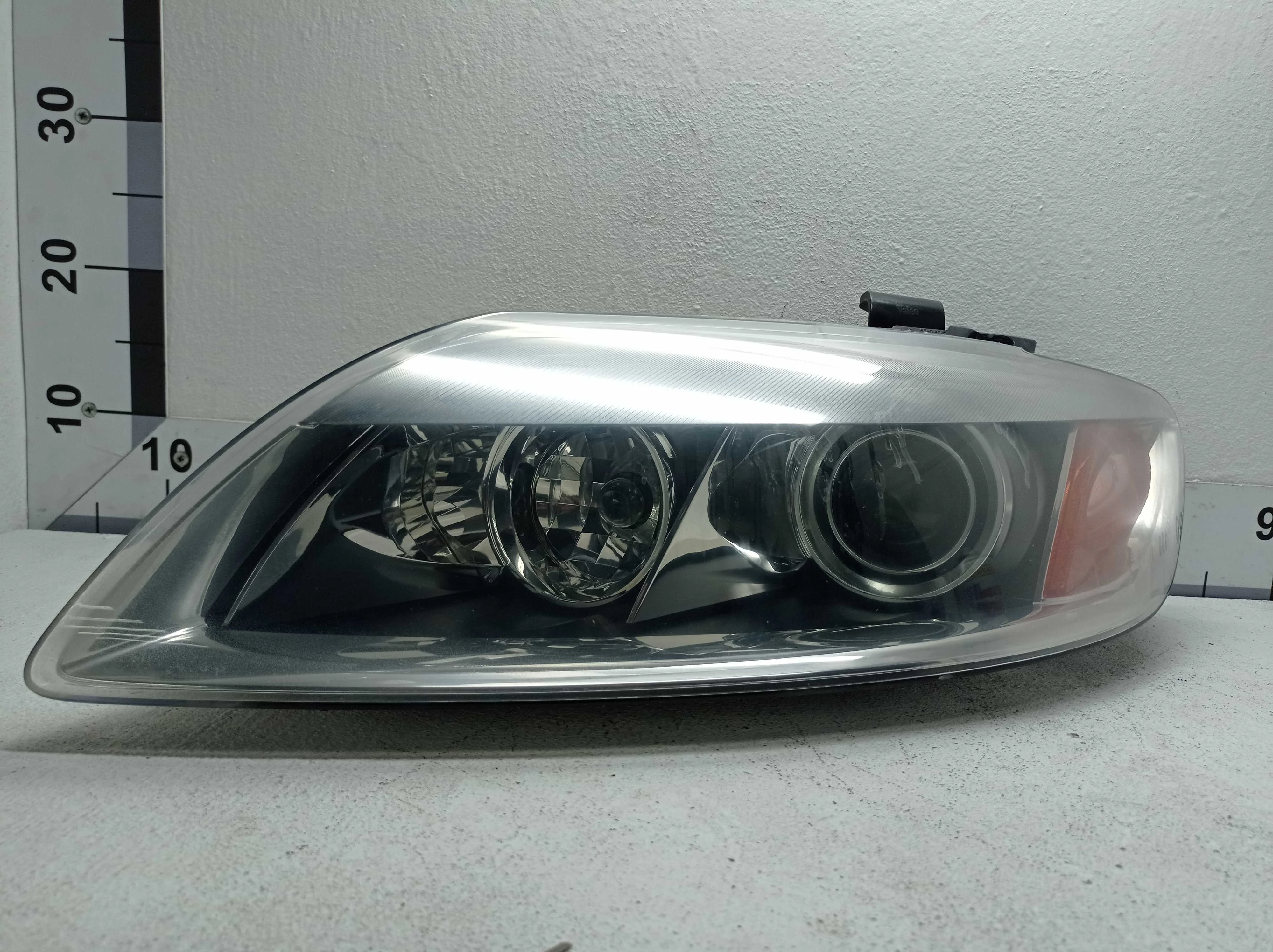 Фара левая Audi Q7 (4LB) 2005 - 2009 бензин 4.2 Автомат