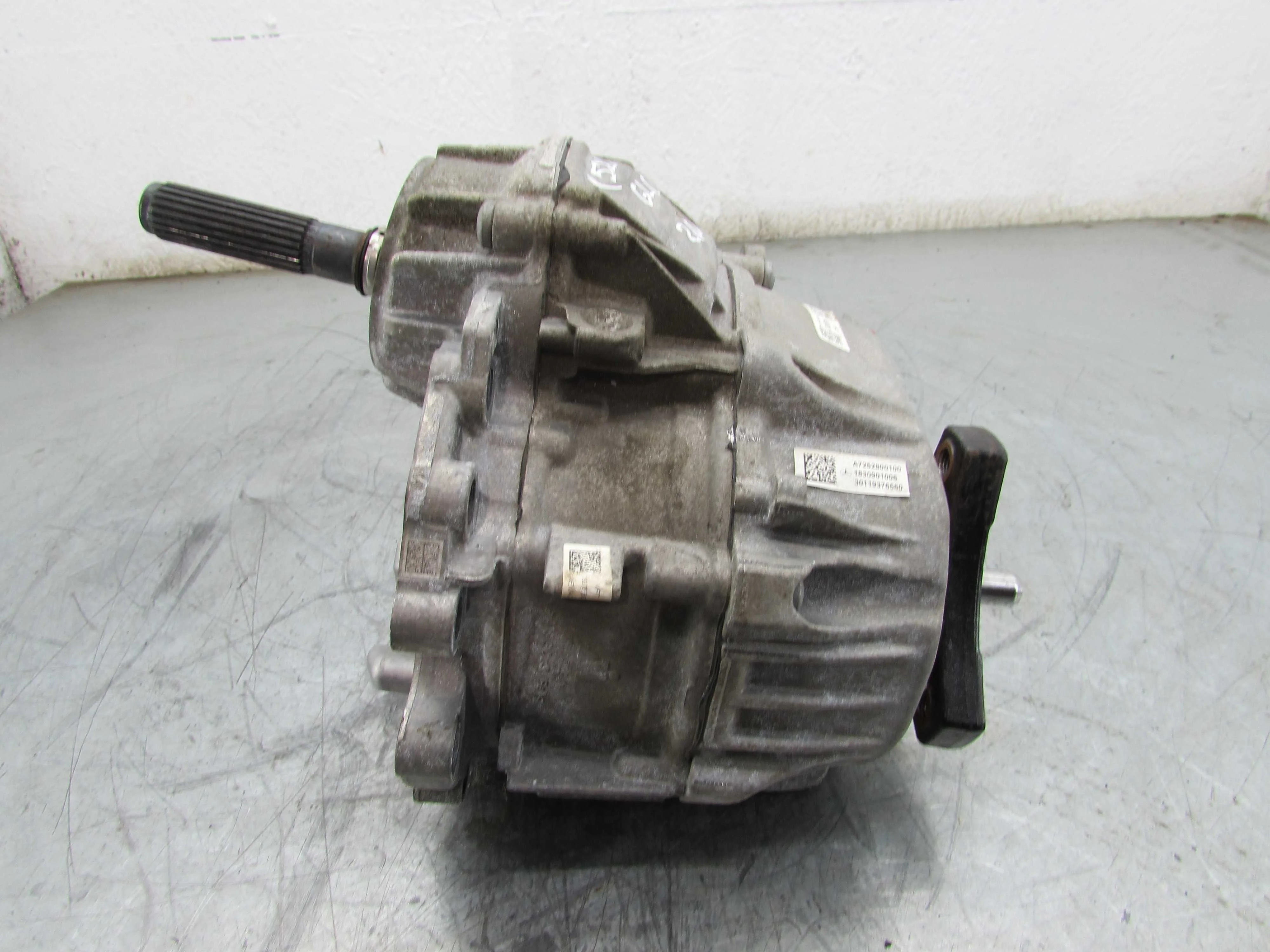 Раздаточная коробка Mercedes GLC (X253) 2015 - 2019 бензин 2.0 Автомат