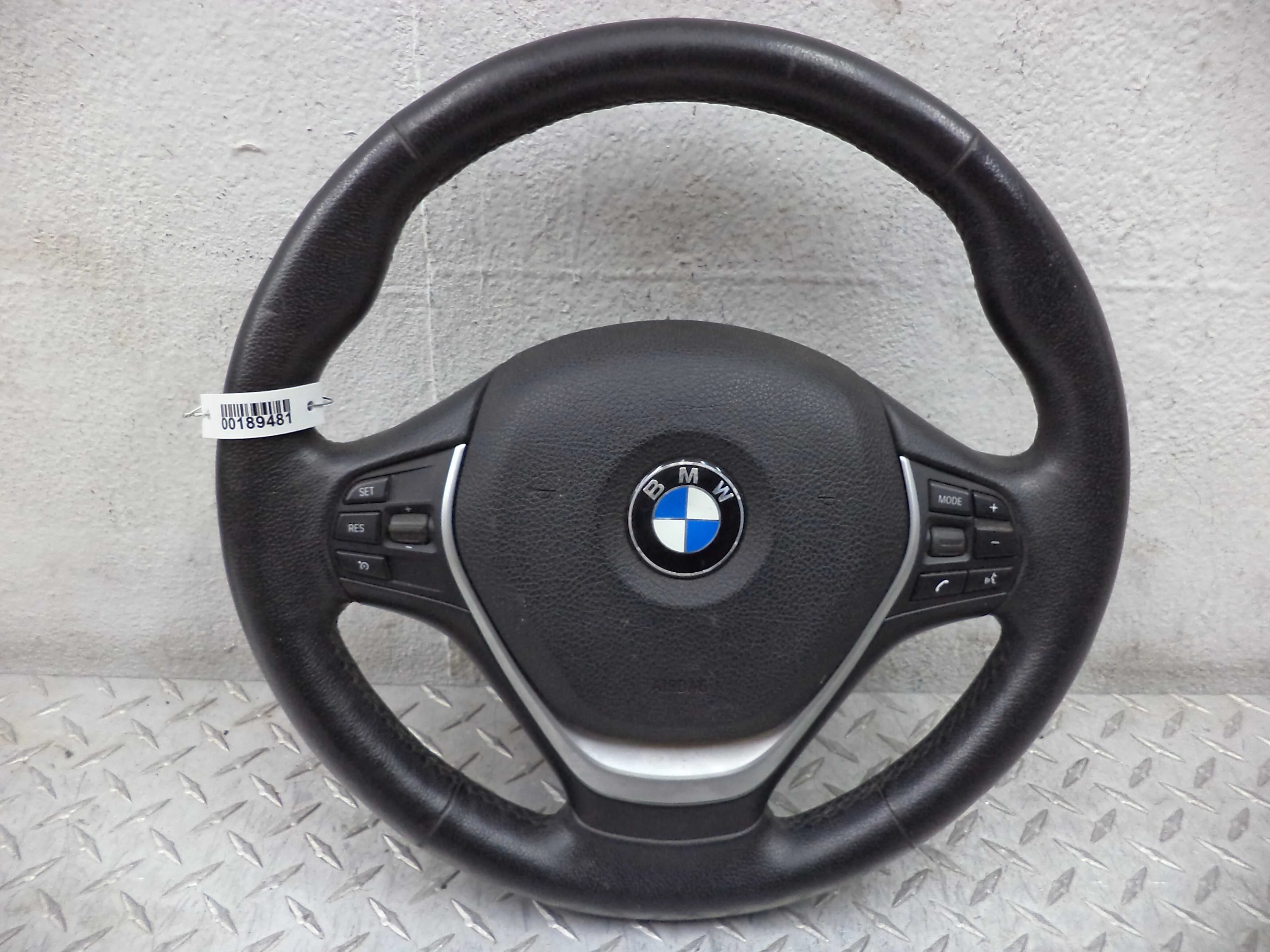 Руль BMW 3-Series F30 2011 - 2015 бензин 2.8 Автомат