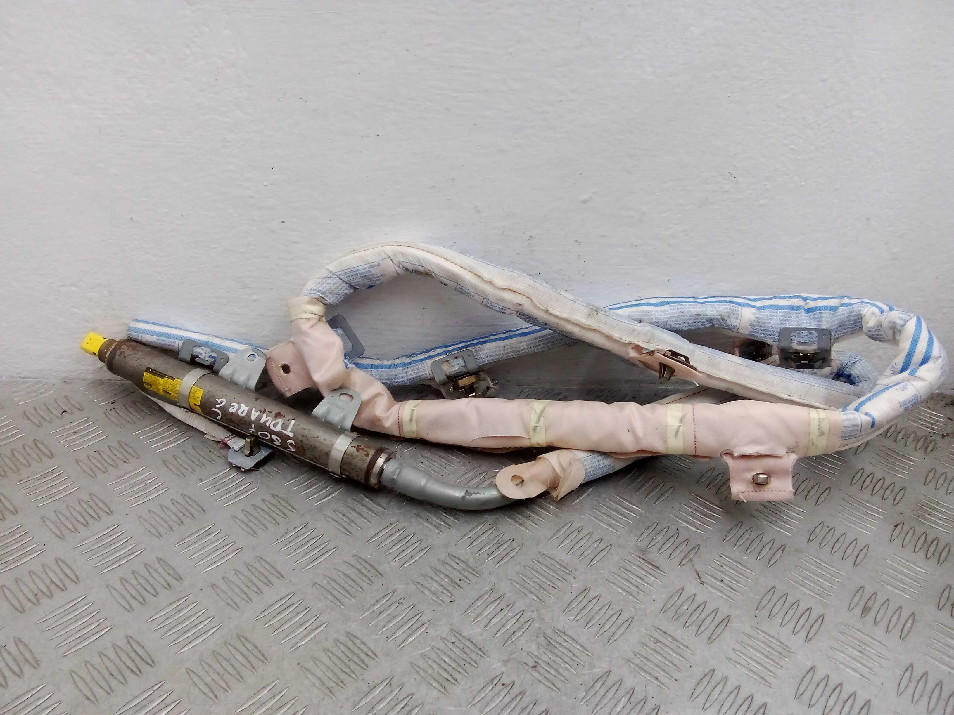 Подушка безопасности потолочная левая Volkswagen Touareg II (7P) 2010 - 2014 бензин 3.6 Автомат