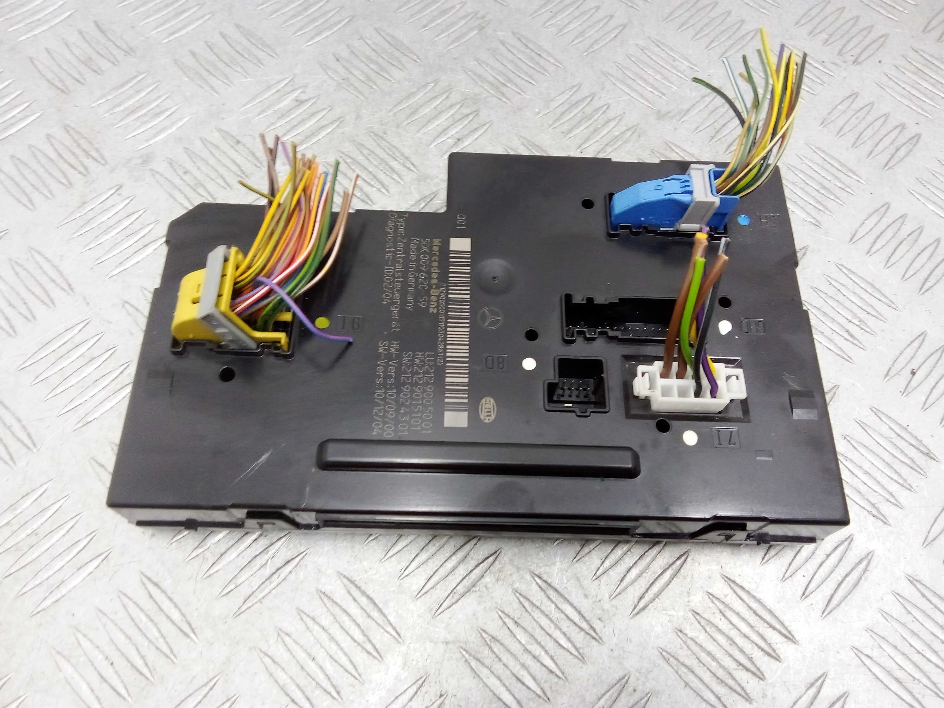 Блок SAM задний Mercedes E-klasse (W212) 2009 - 2013 бензин 3.5 Автомат