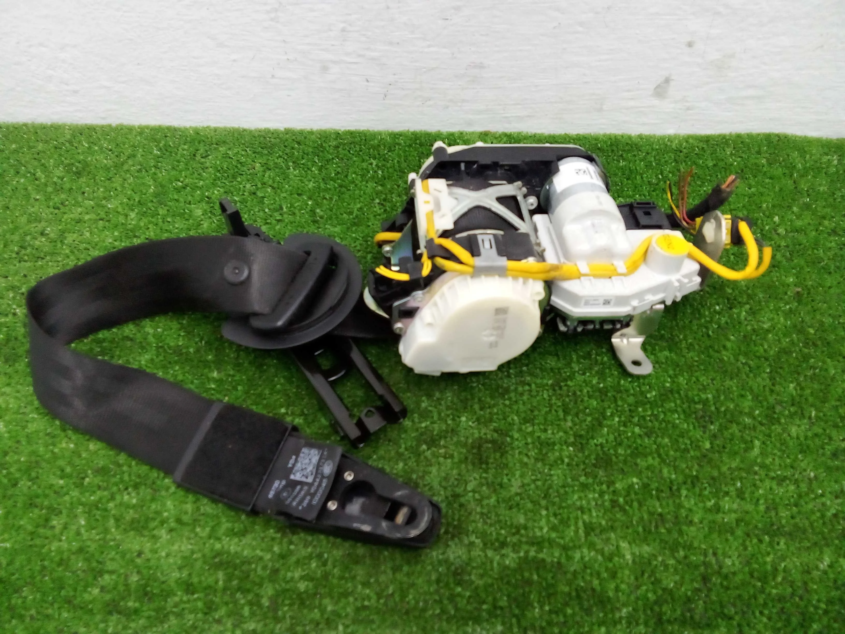 Ремень безопасности Audi A7 (4GA) 2010 - 2014 бензин 3.0 Автомат