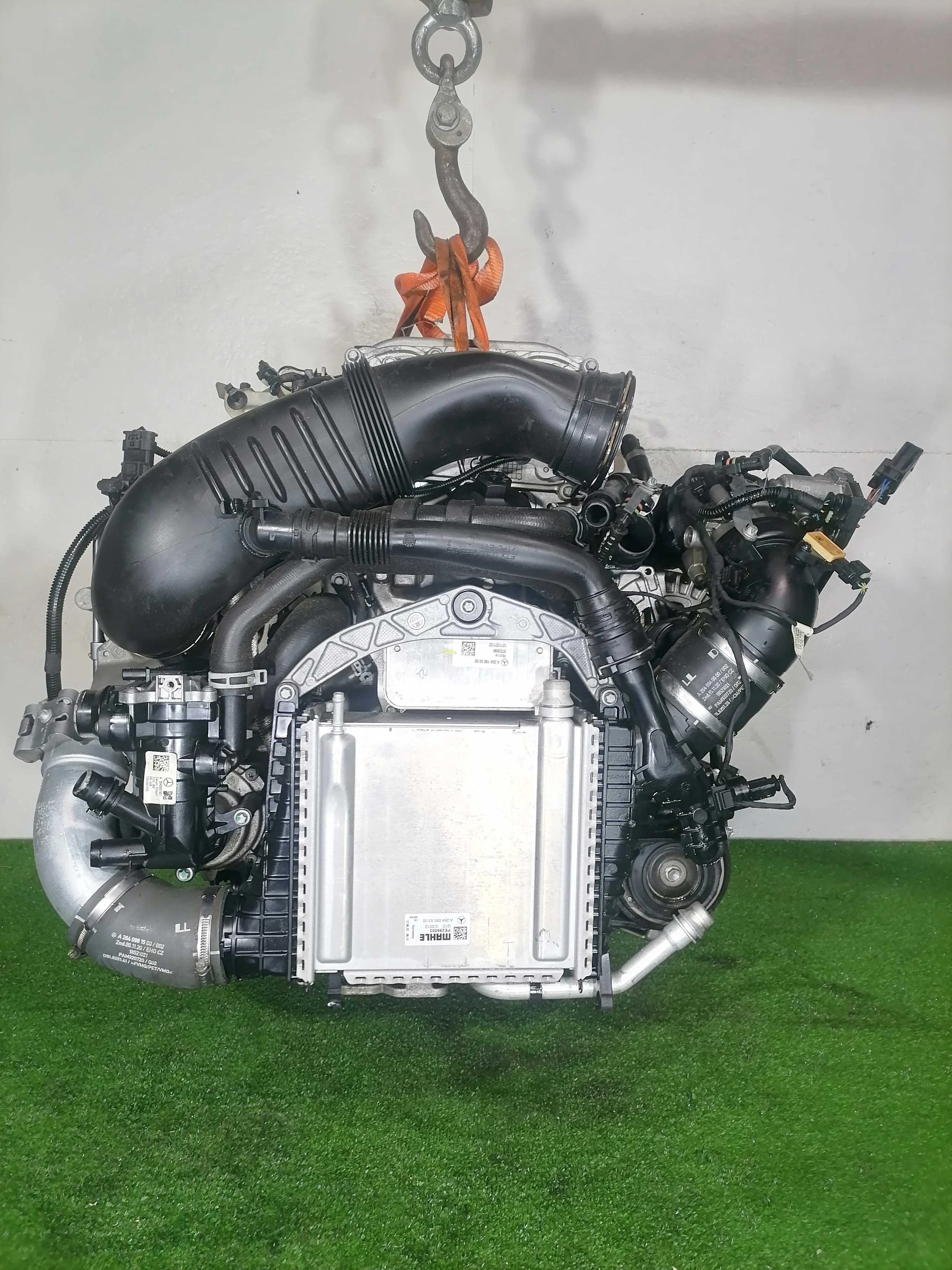 Двигатель Mercedes GLC (X253) Рестайлинг 2019 - 2023 бензин 2.0 Автомат