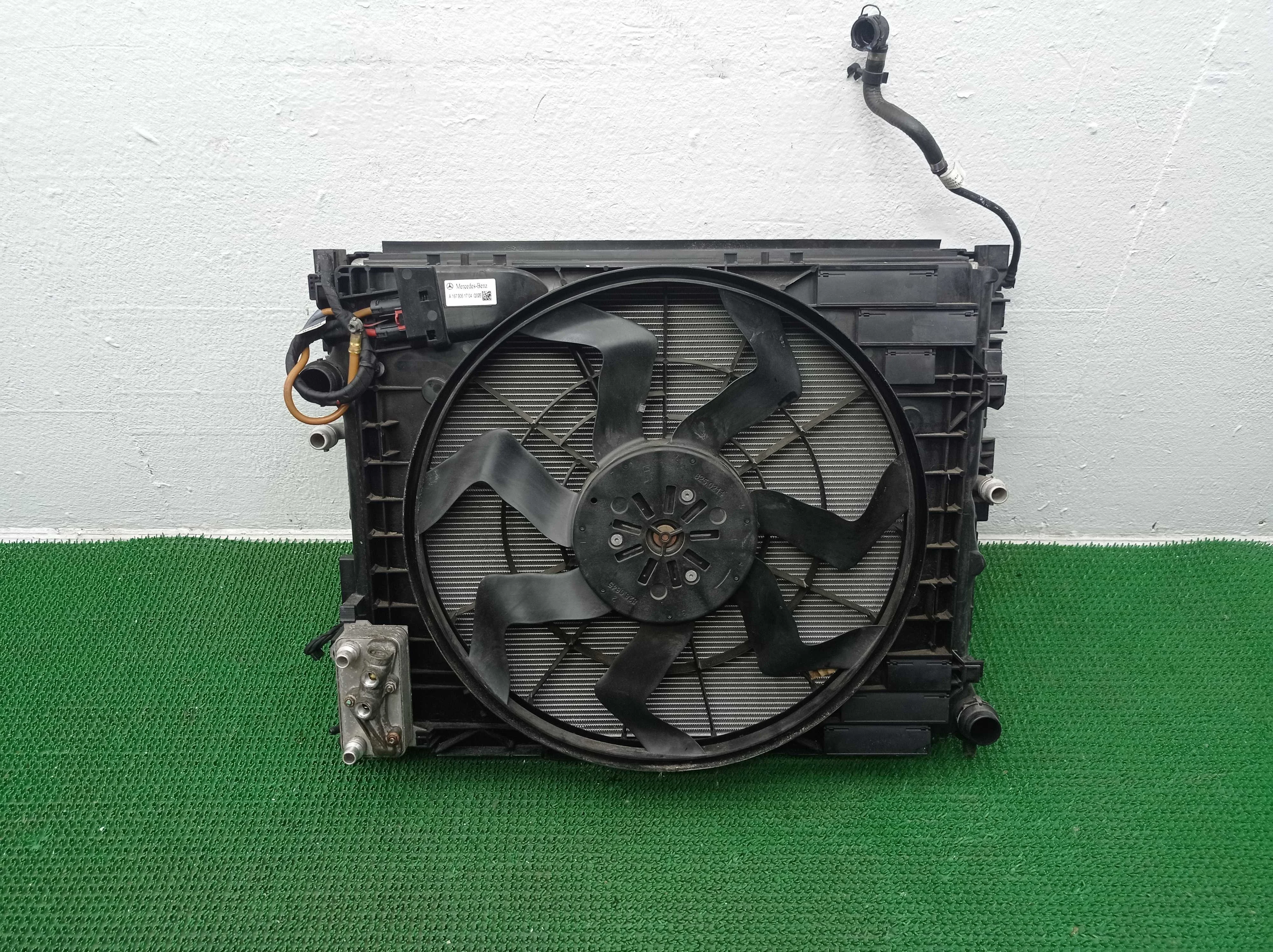 Кассета радиаторов Mercedes GLE (W167) 2019 - наст. время бензин 2.0 Автомат