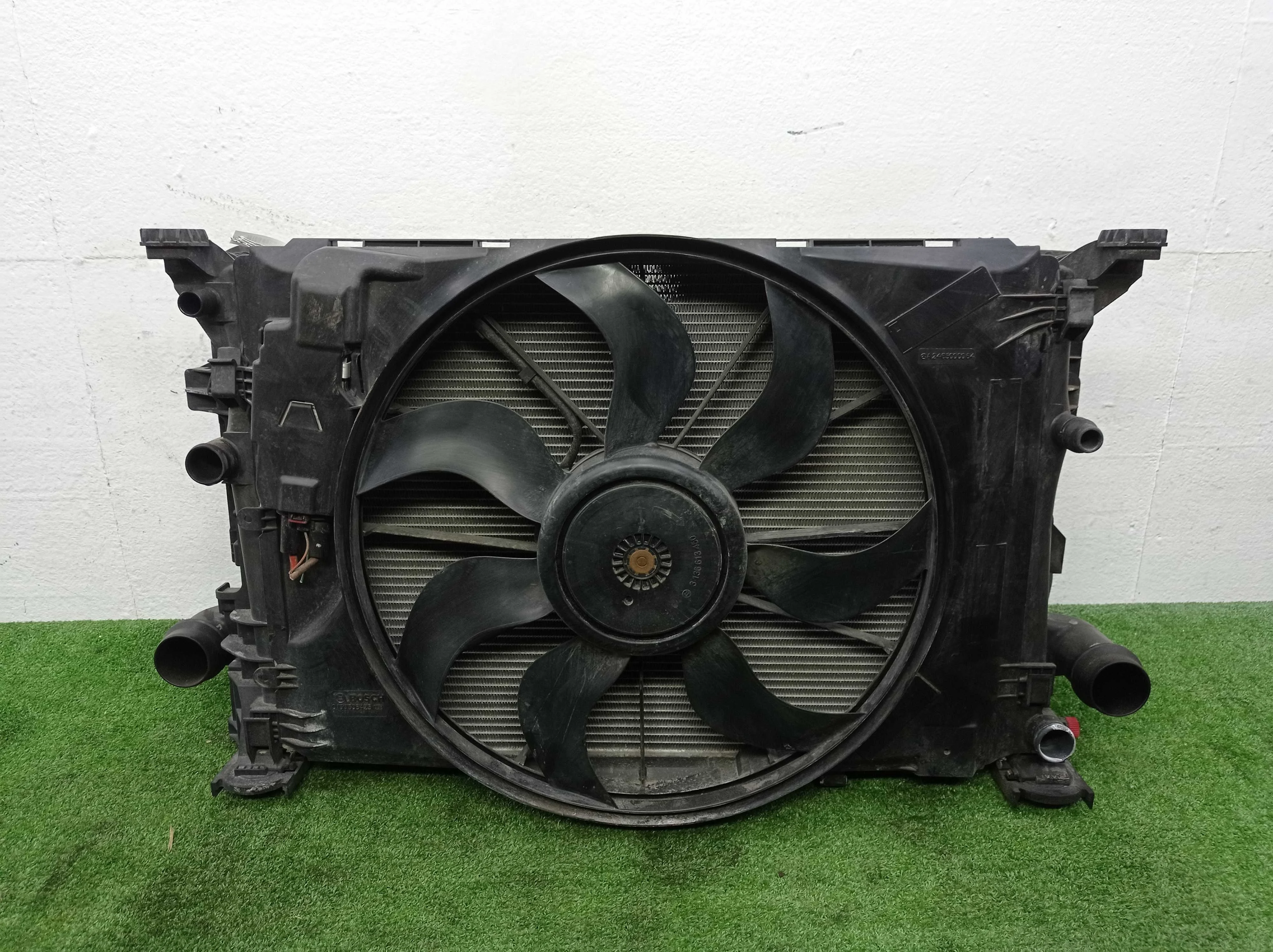 Кассета радиаторов Mercedes CLA (C117) 2013 - 2016 бензин 2.0 Автомат