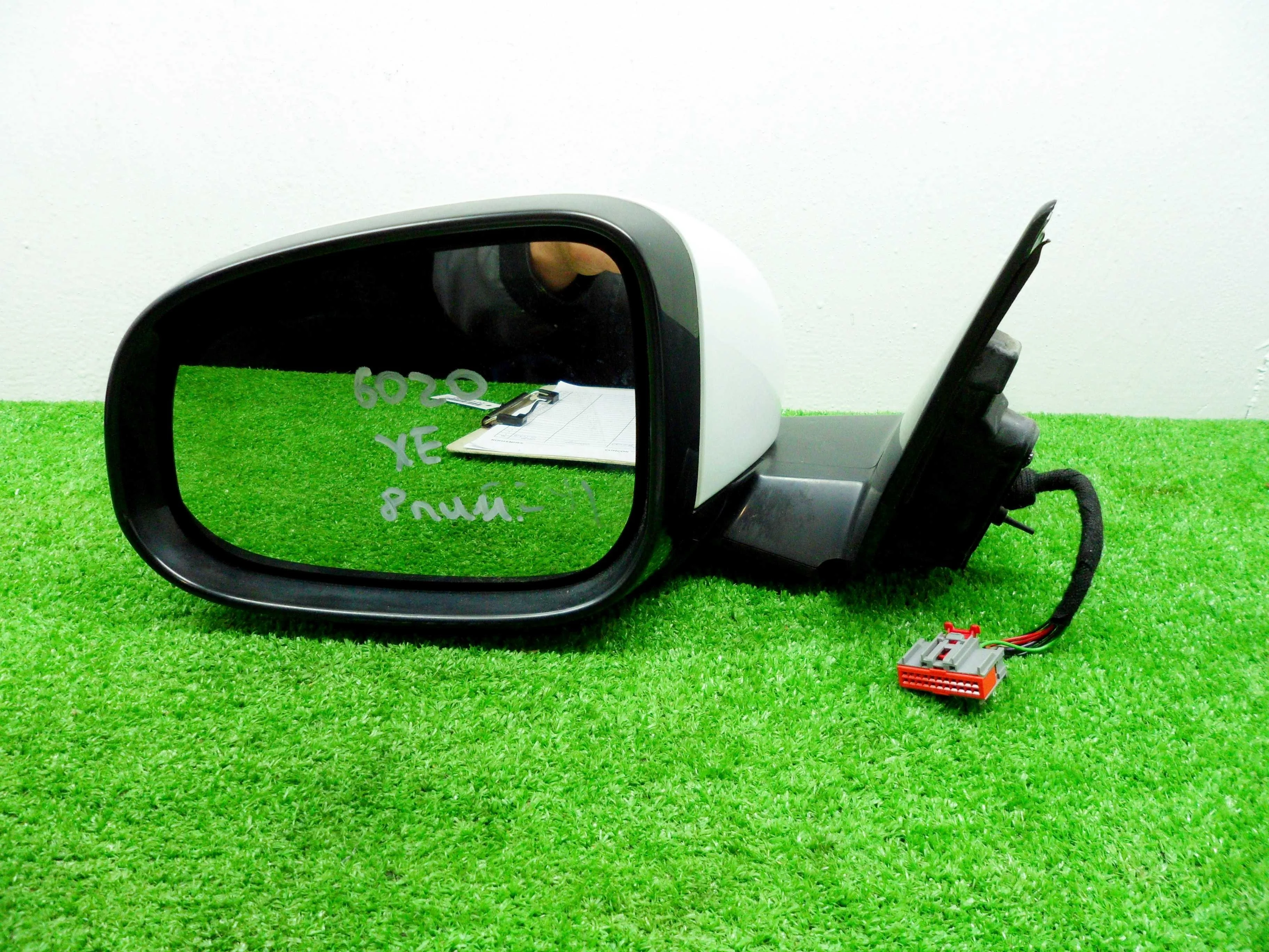 Зеркало левое Jaguar XE (X760) 2015 - 2019 бензин 2.0 Автомат