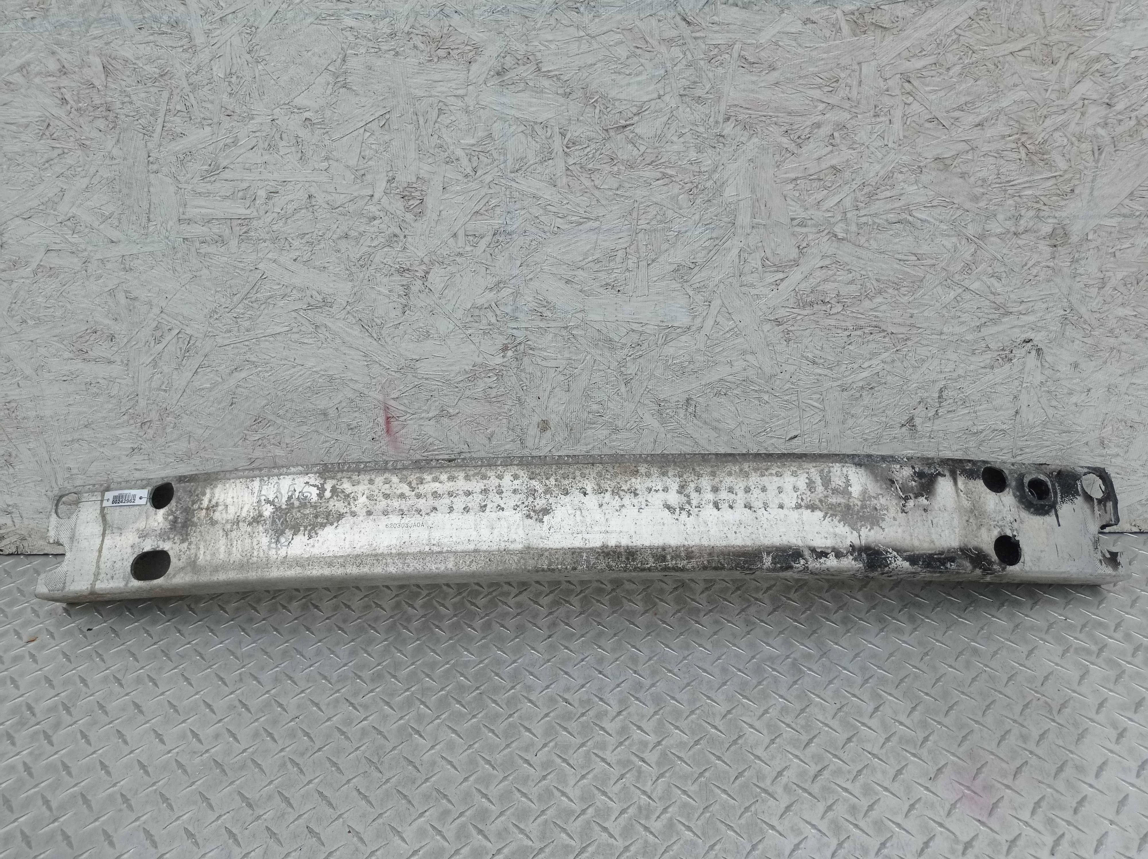 Усилитель бампера передний Infiniti JX (L50) 2012 - 2014 бензин 3.5 Автомат