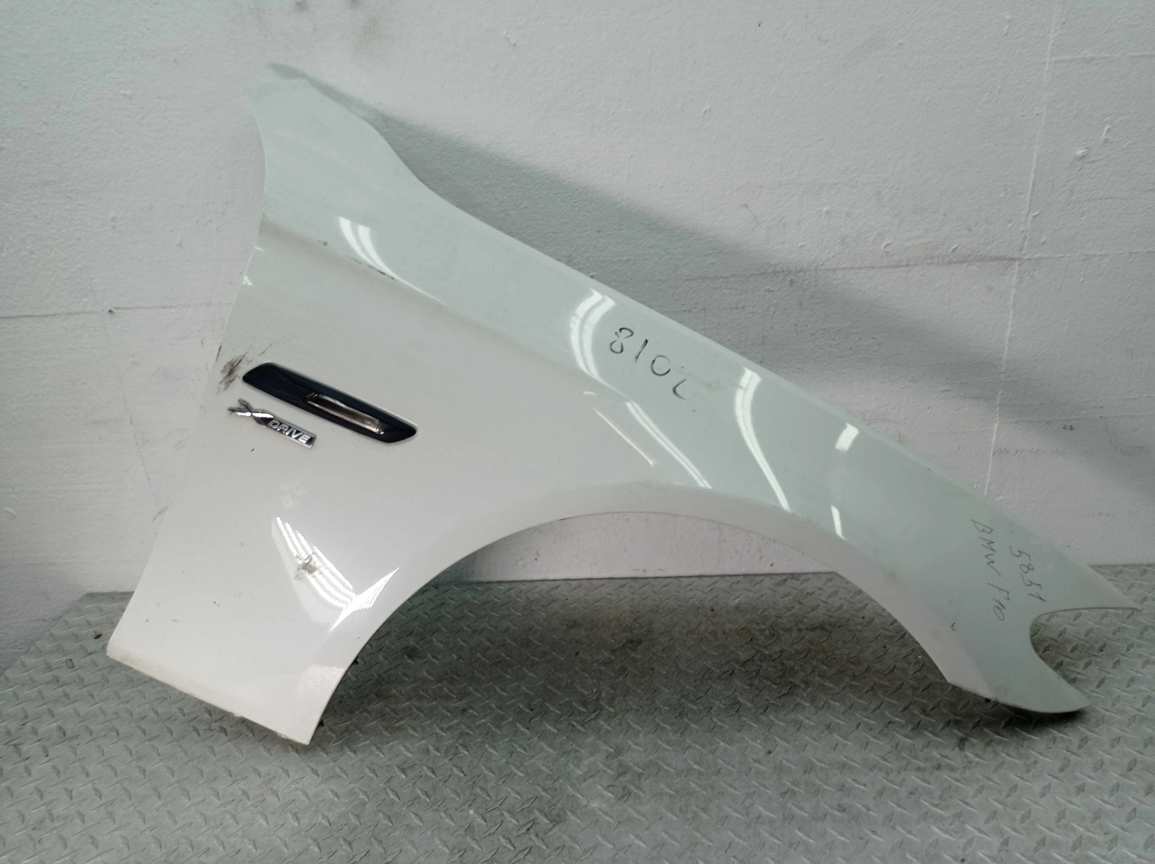 Крыло правое BMW 5-Series F10 2009 - 2013 бензин 4.4 Автомат